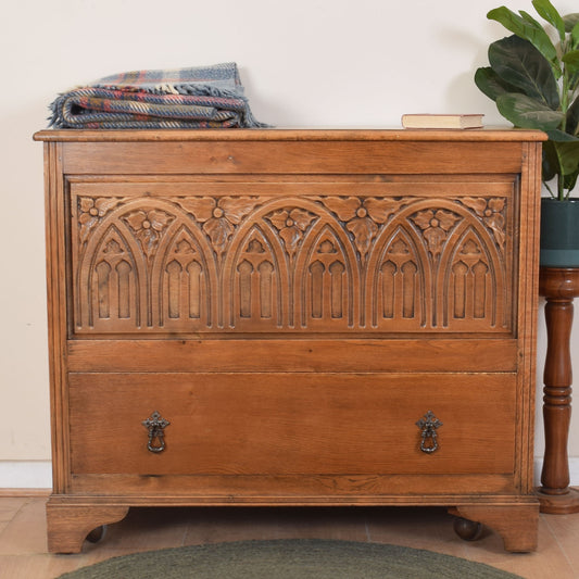 Oak Mule Chest