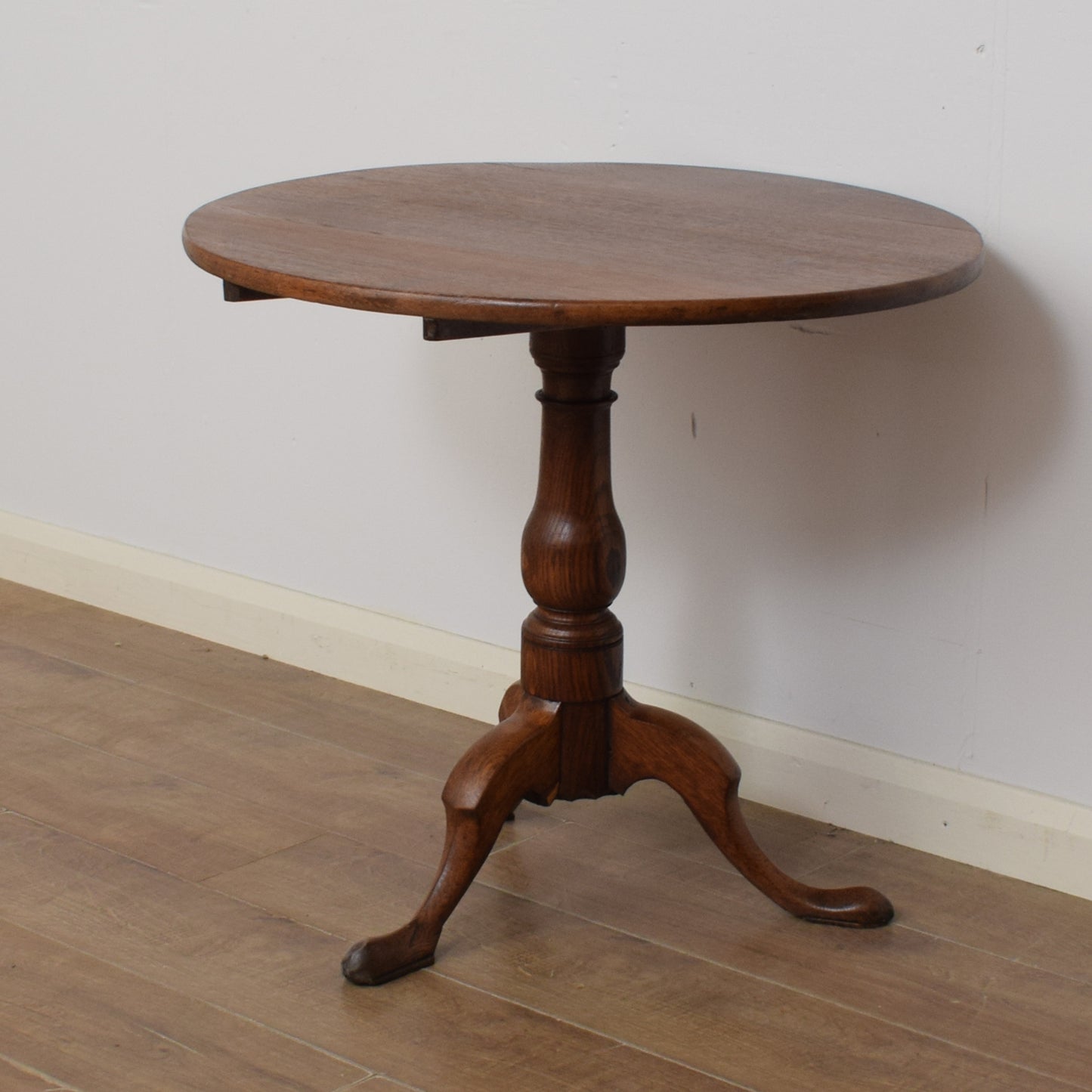 Vintage Tilt-Top Table