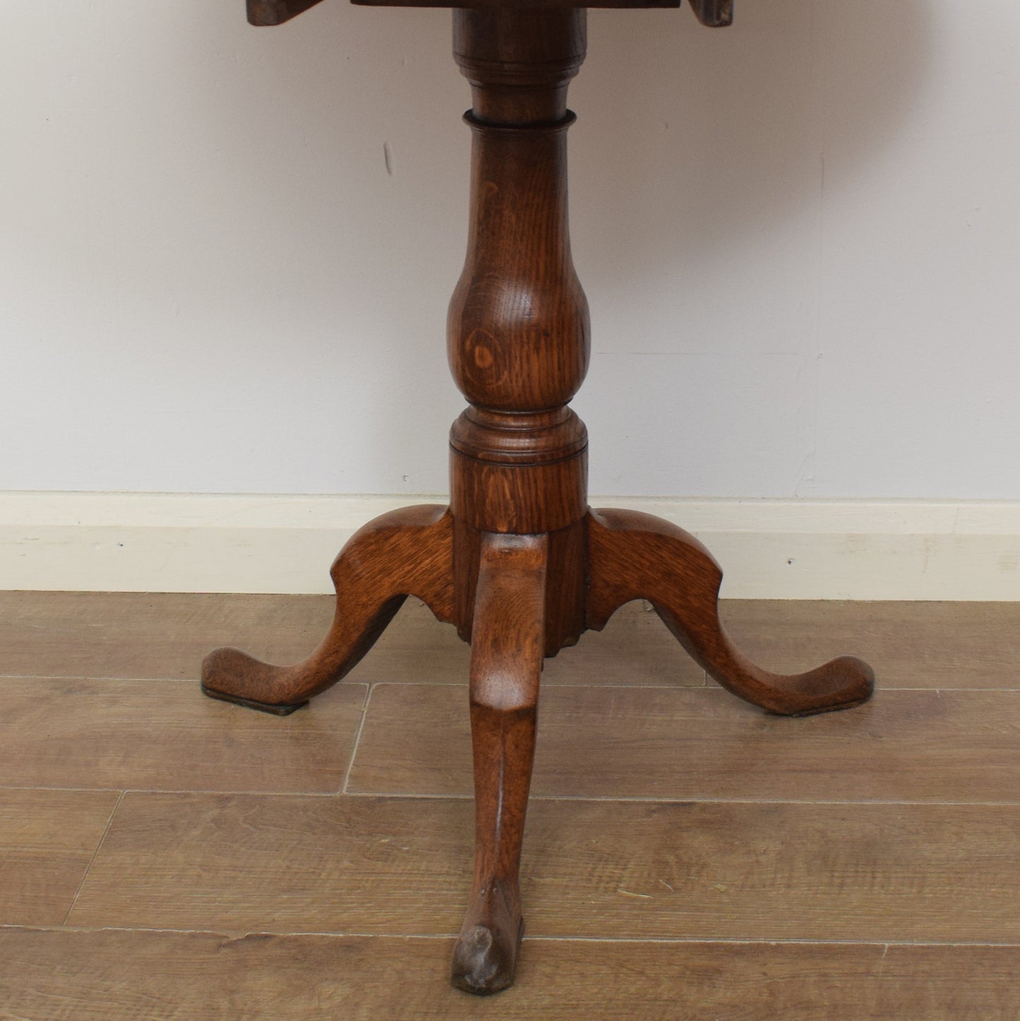 Vintage Tilt-Top Table