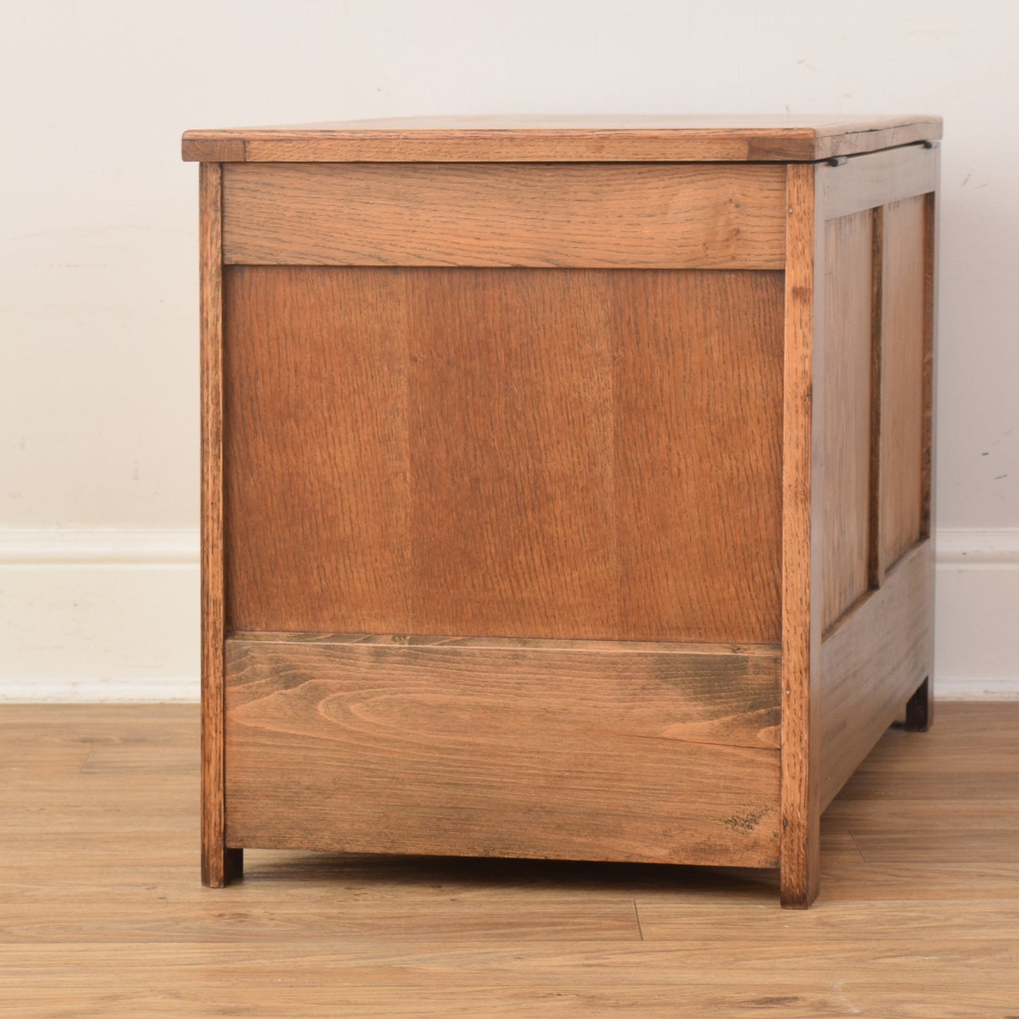 Oak Mule Chest