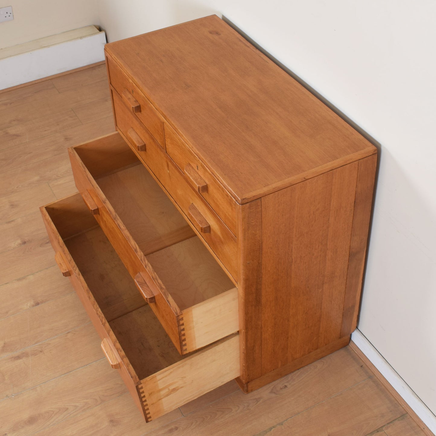 Oak Chest Of Drawers