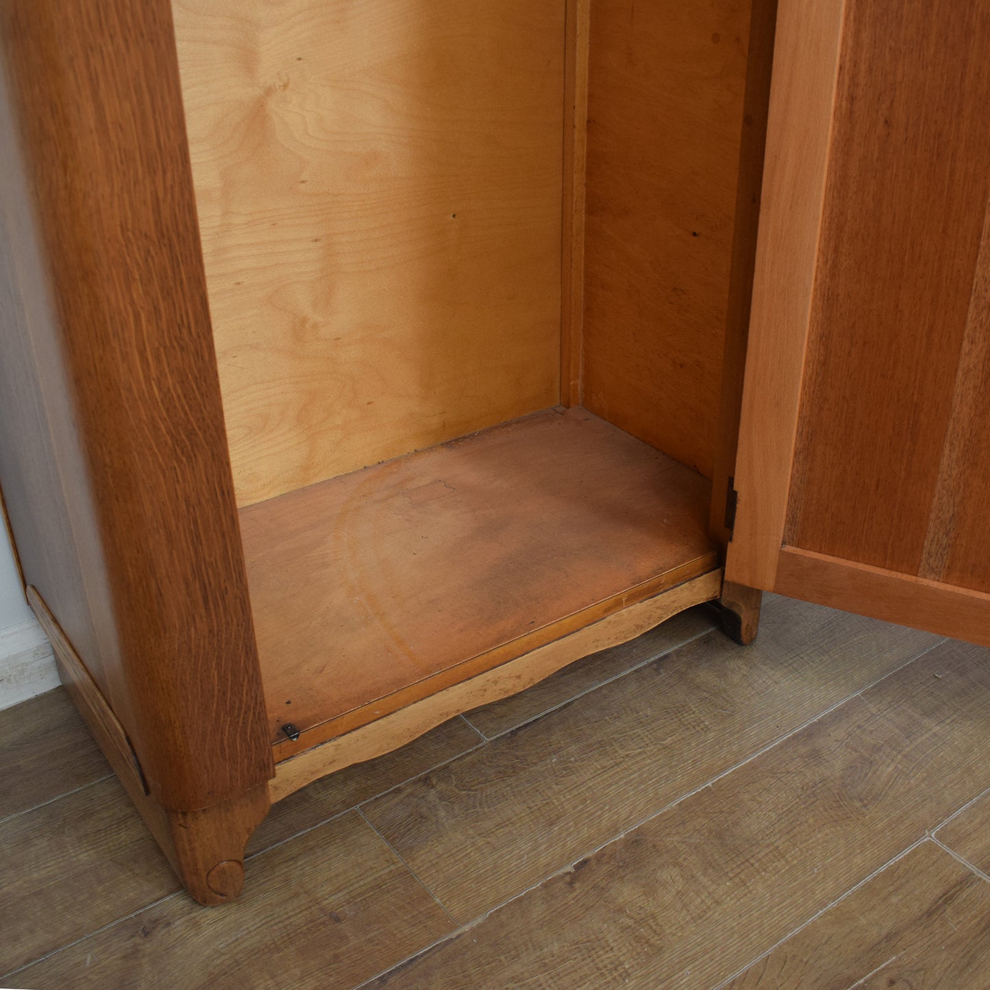 Oak Veneer Hall Wardrobe