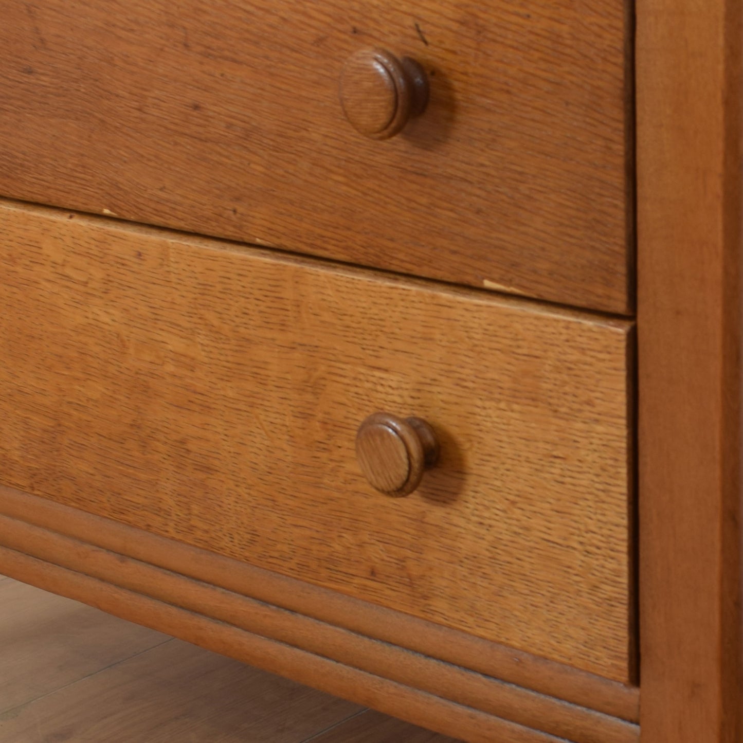 Oak Chest of Drawers