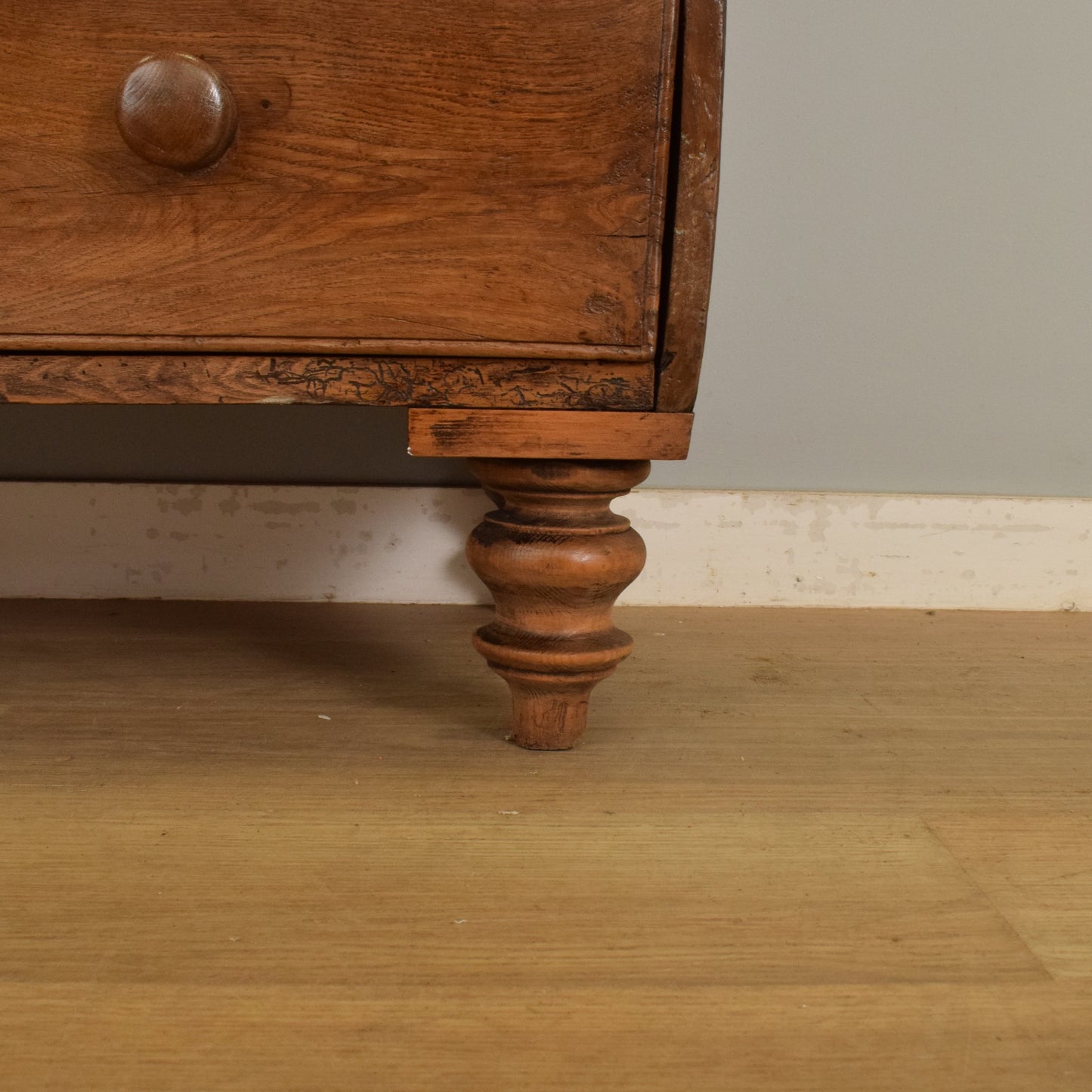 Antique Chest of Drawers