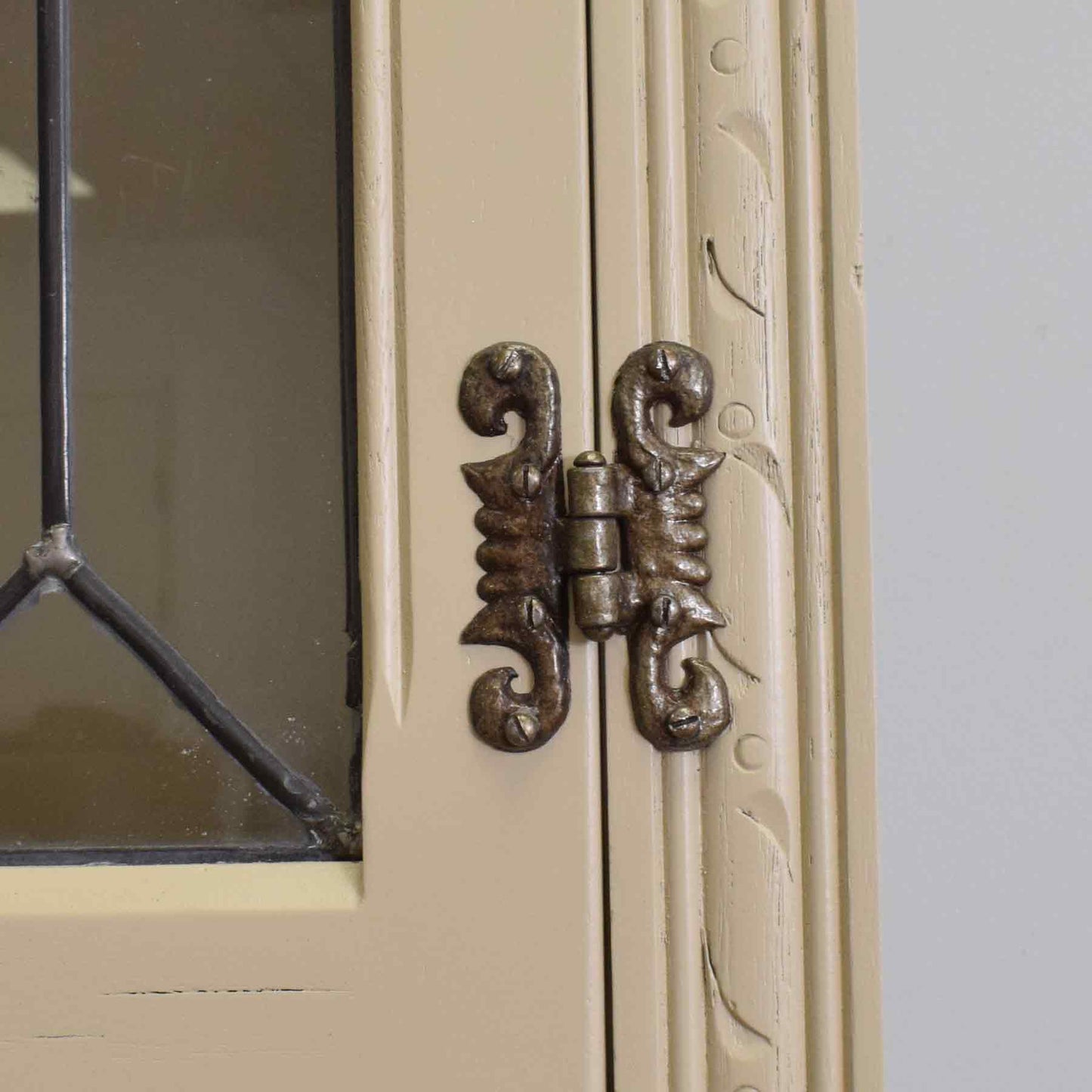 'Old Charm' Painted Display Dresser