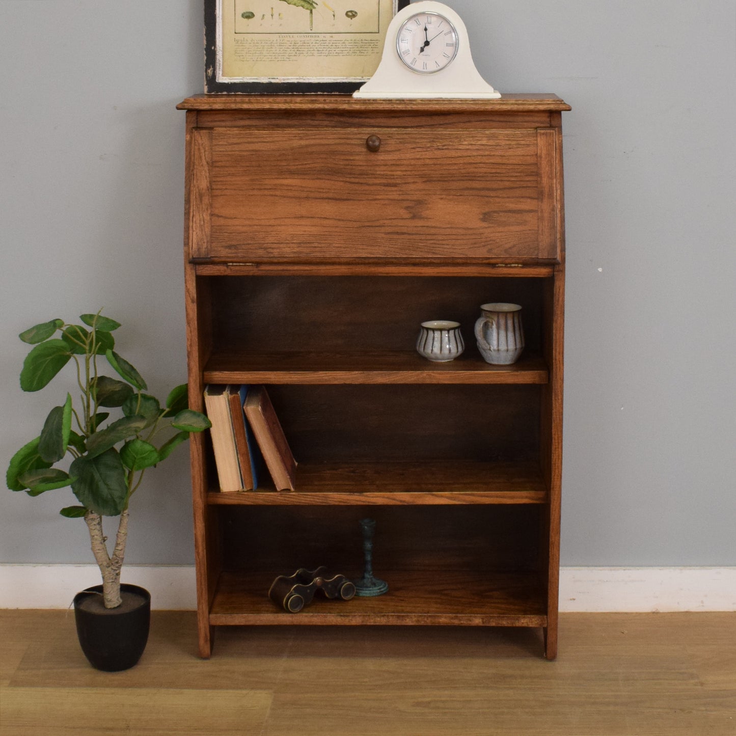 Slim Oak Bureau