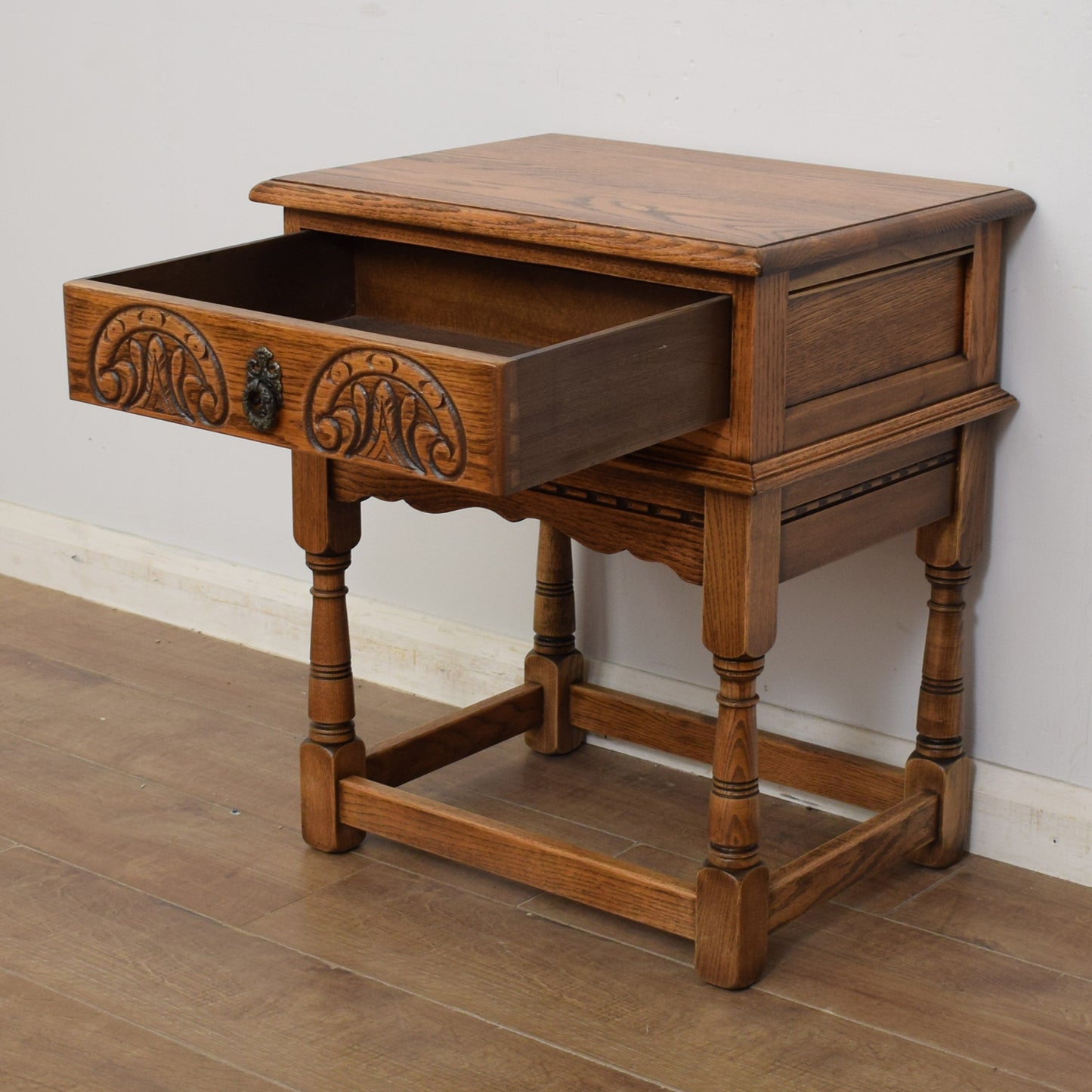 Old Charm Hall Table