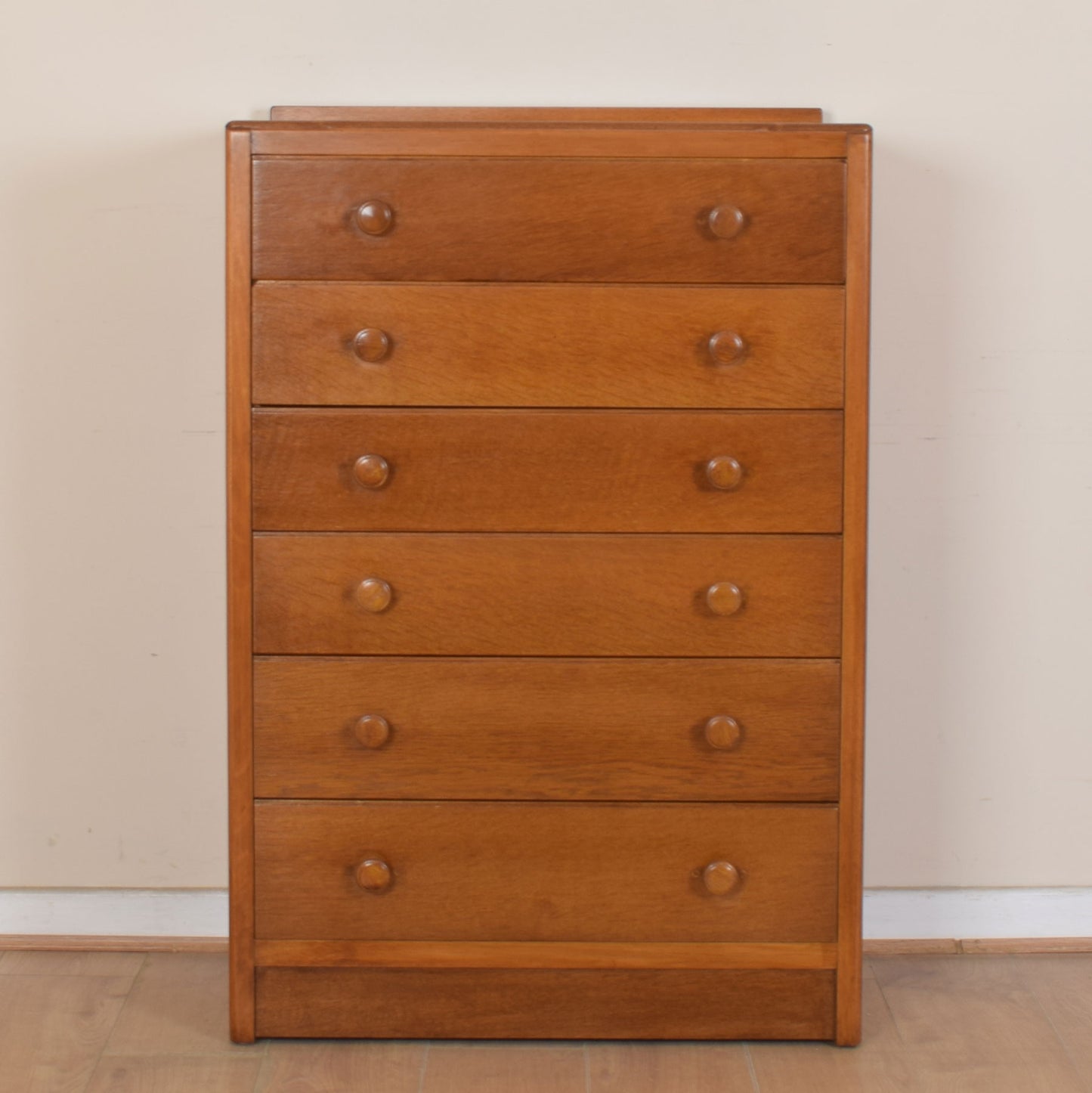 Oak Veneer Chest Of Drawers.