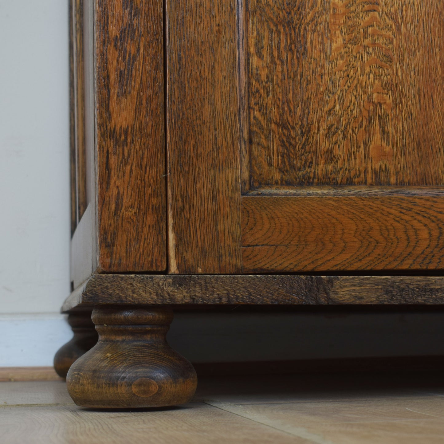 Large Double Oak Wardrobe