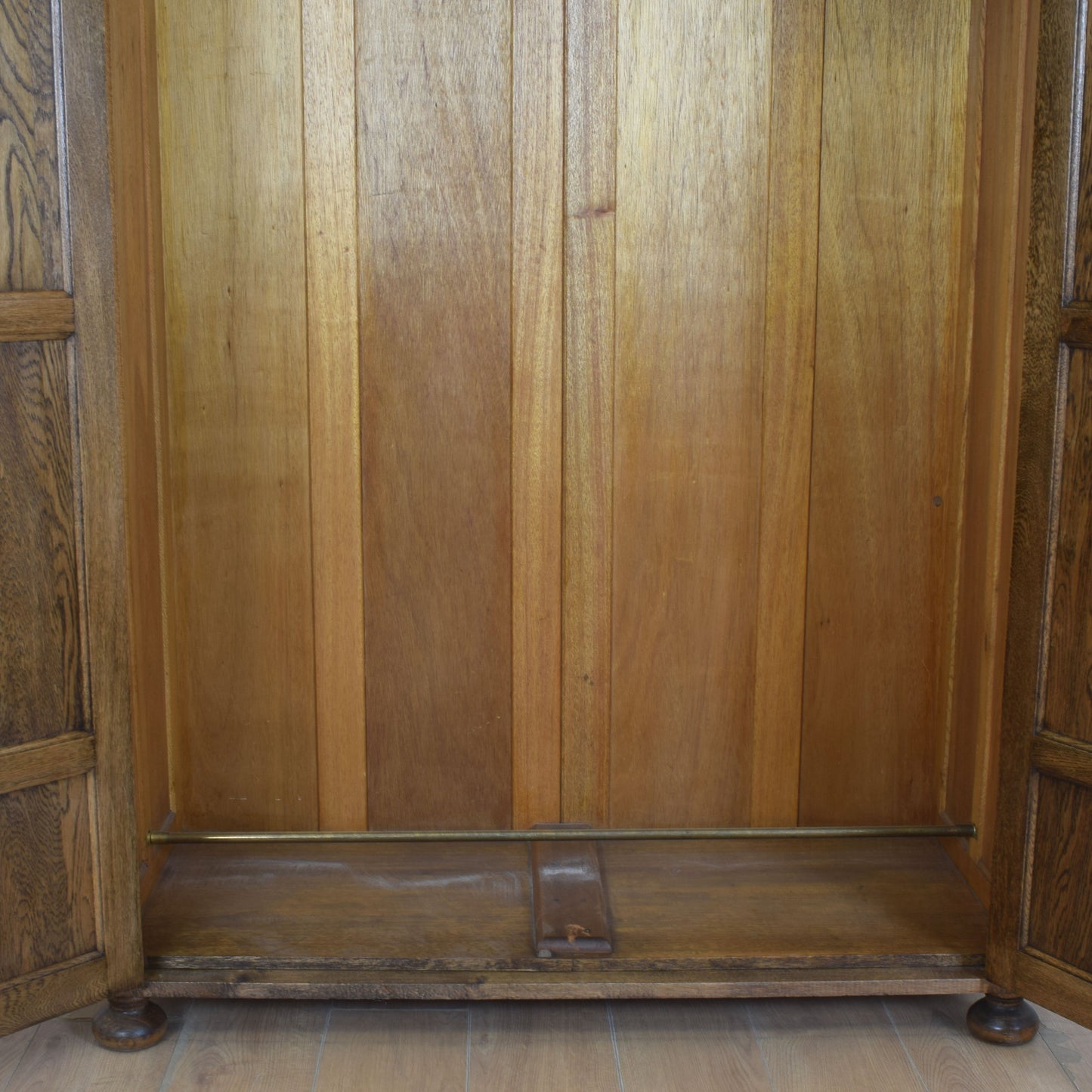 Large Double Oak Wardrobe