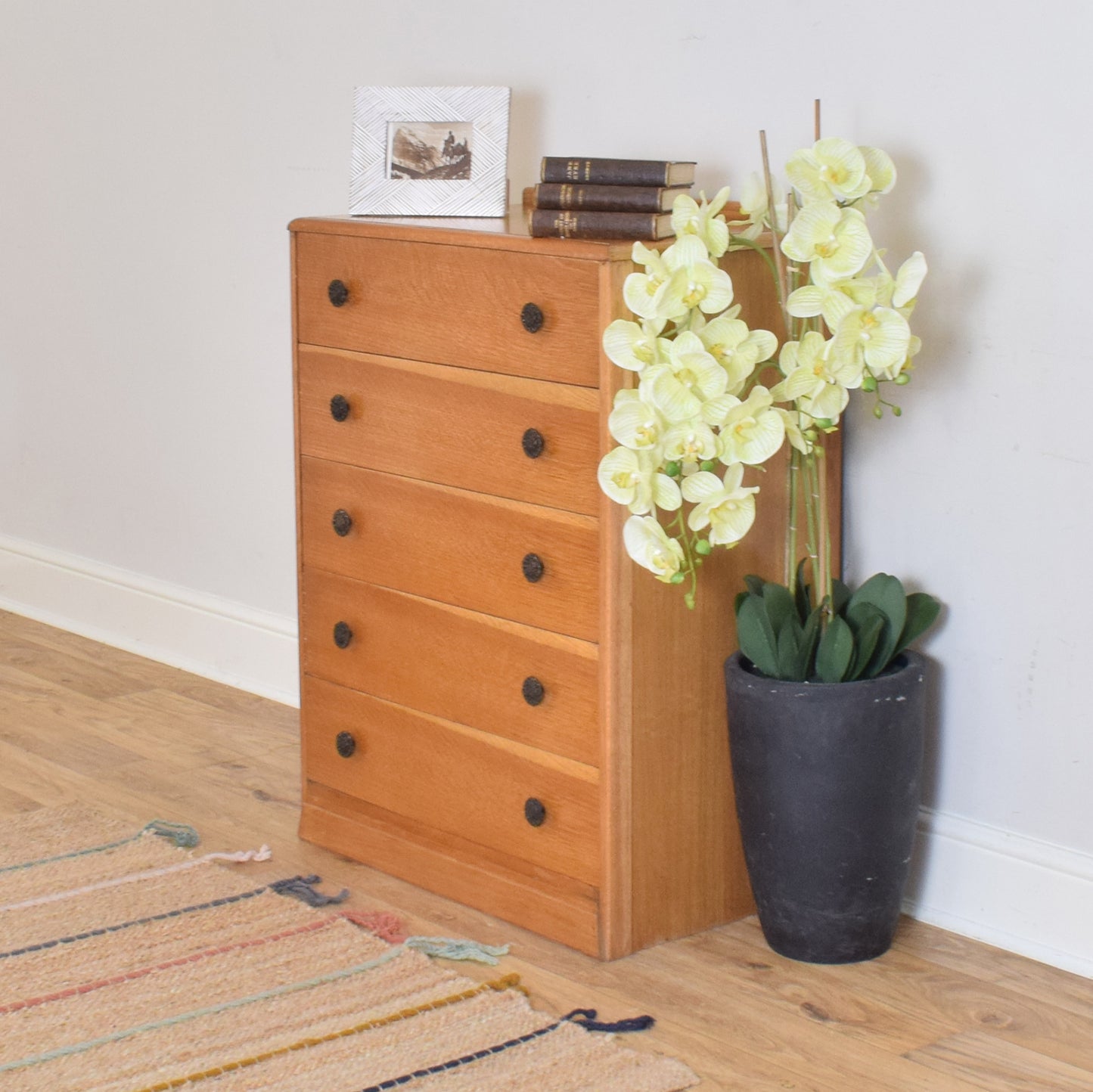 Oak Veneer Chest Of Drawers