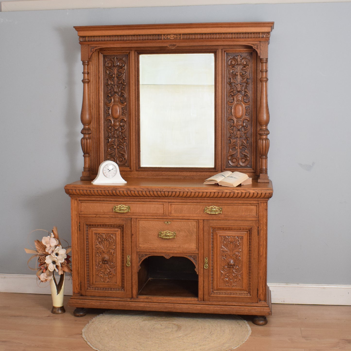 Large Oak Mirrored Sideboard