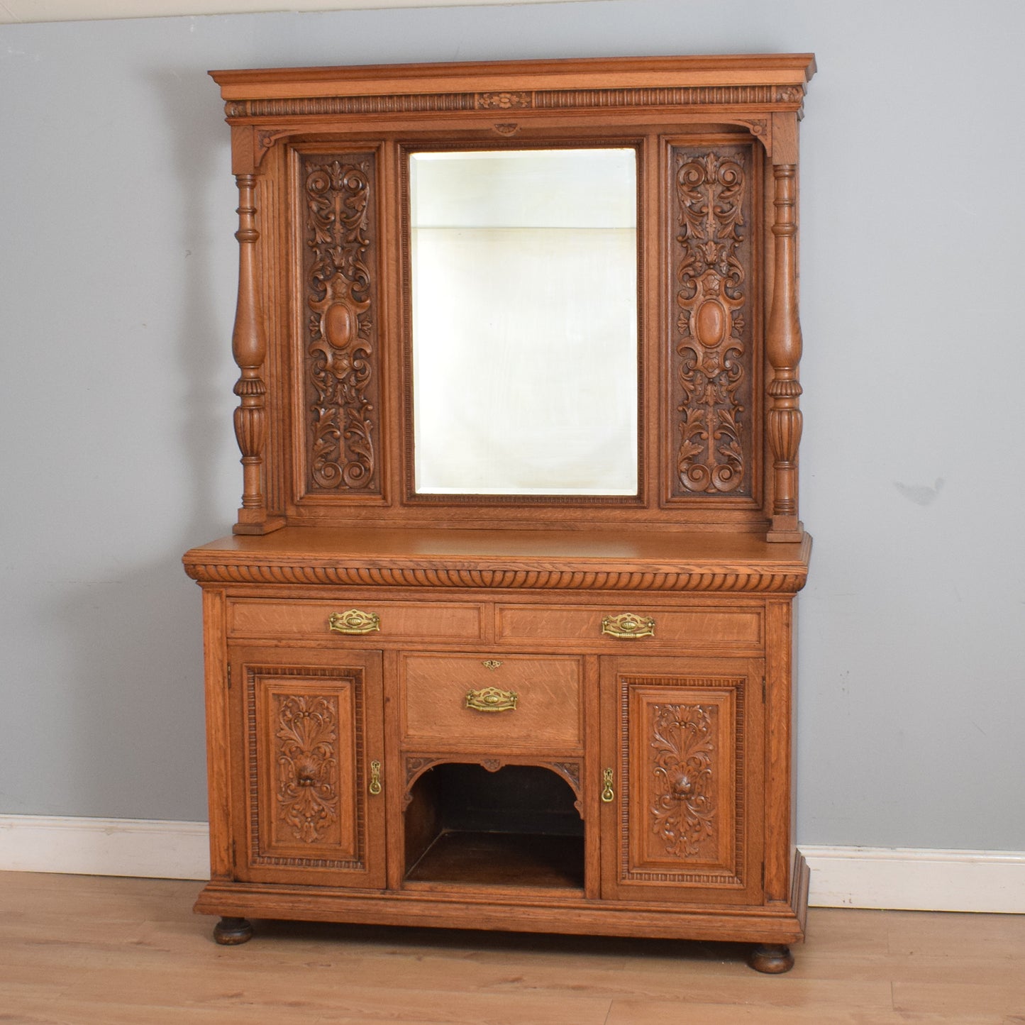 Large Oak Mirrored Sideboard