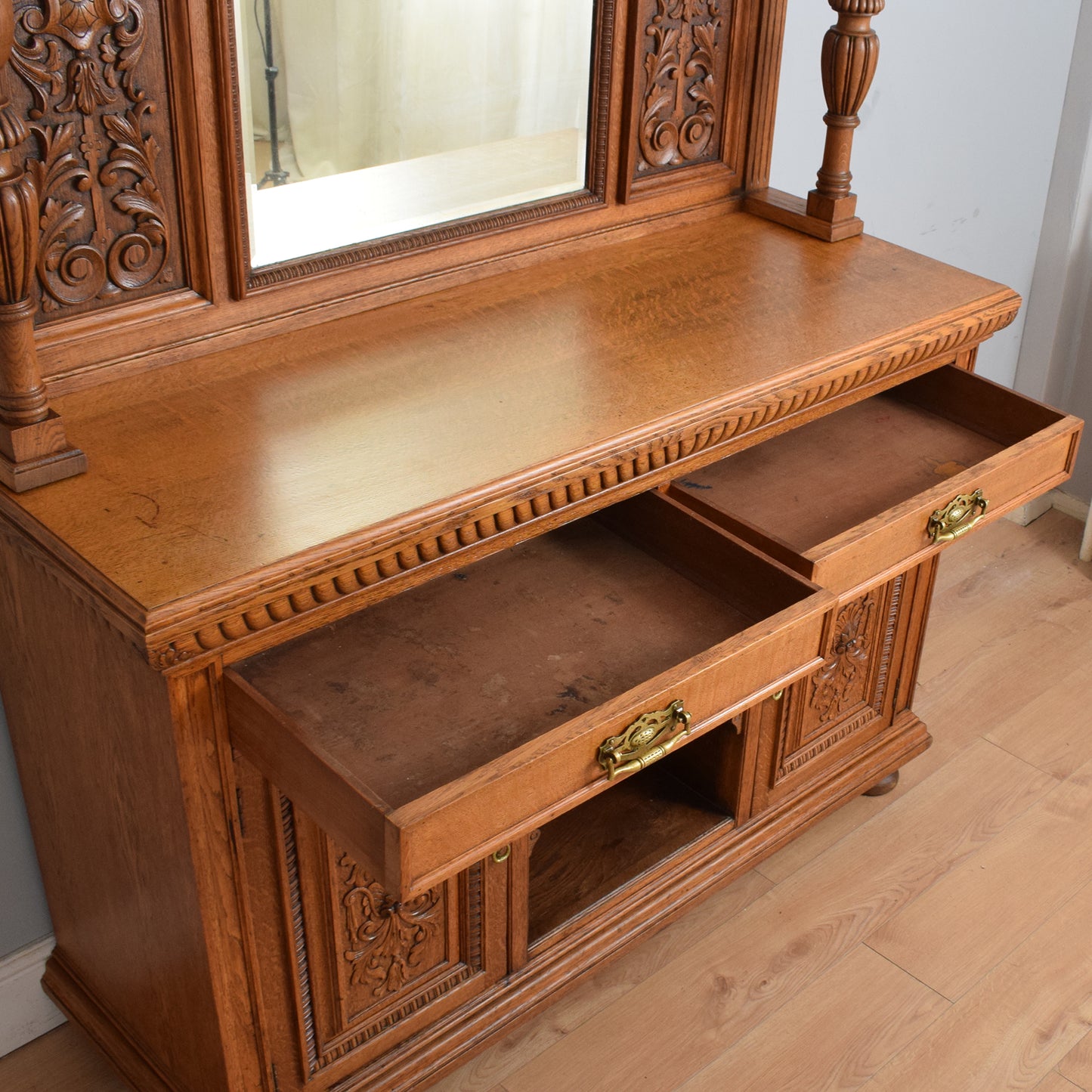 Large Oak Mirrored Sideboard