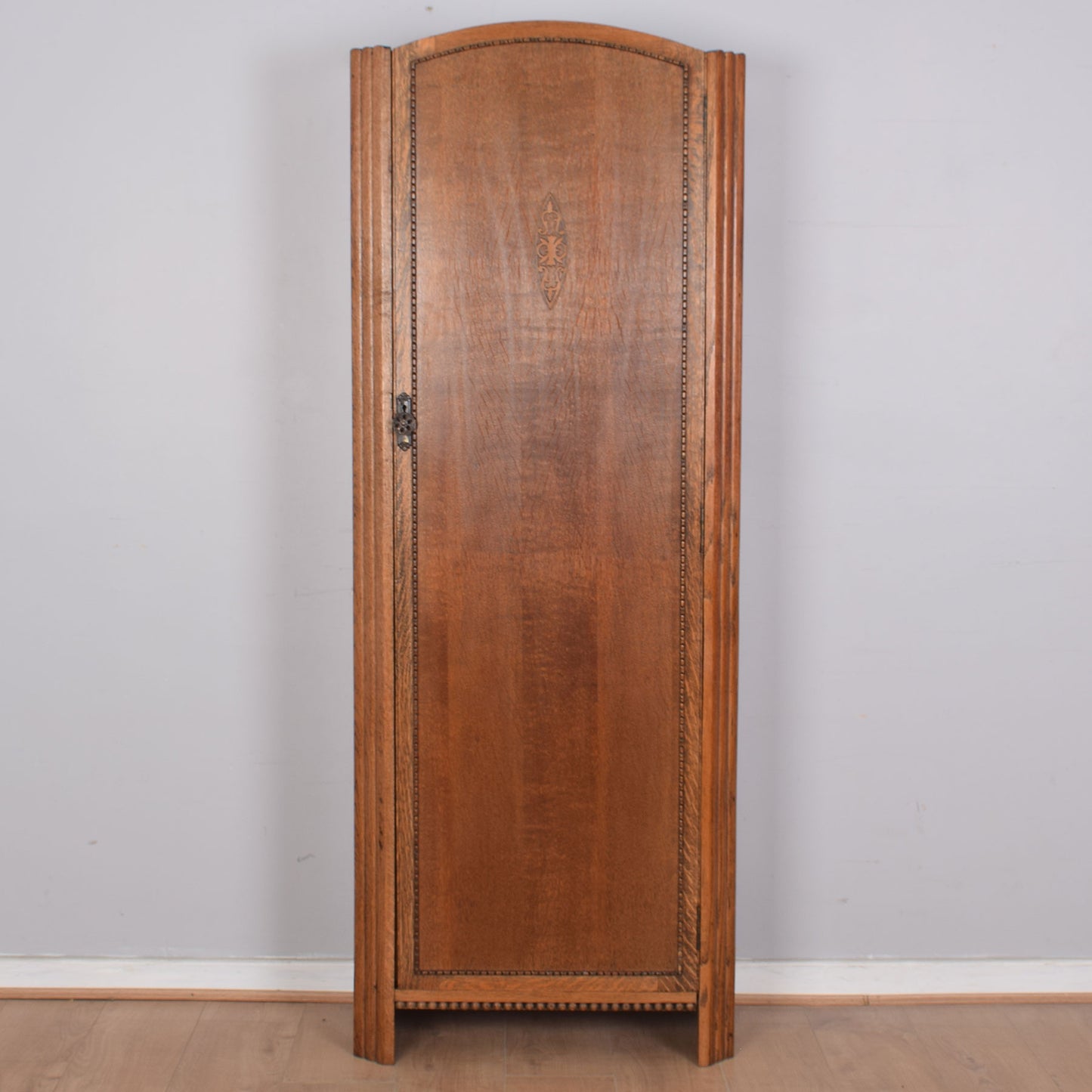 Oak Hallrobe