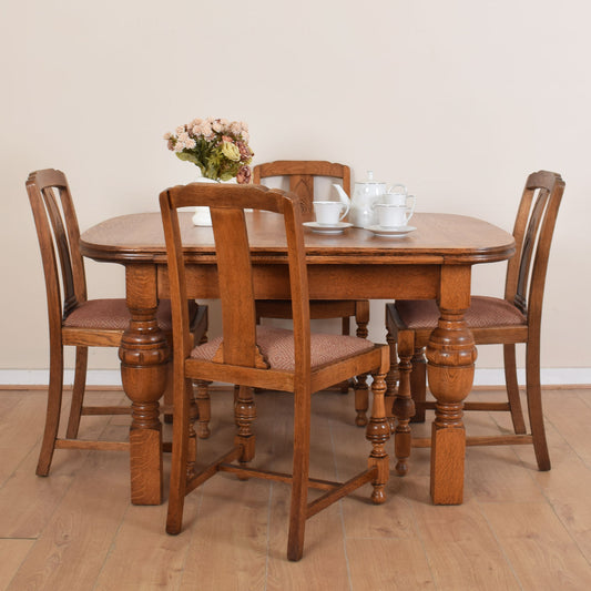 Oak Extending Dining Table with Four Chairs