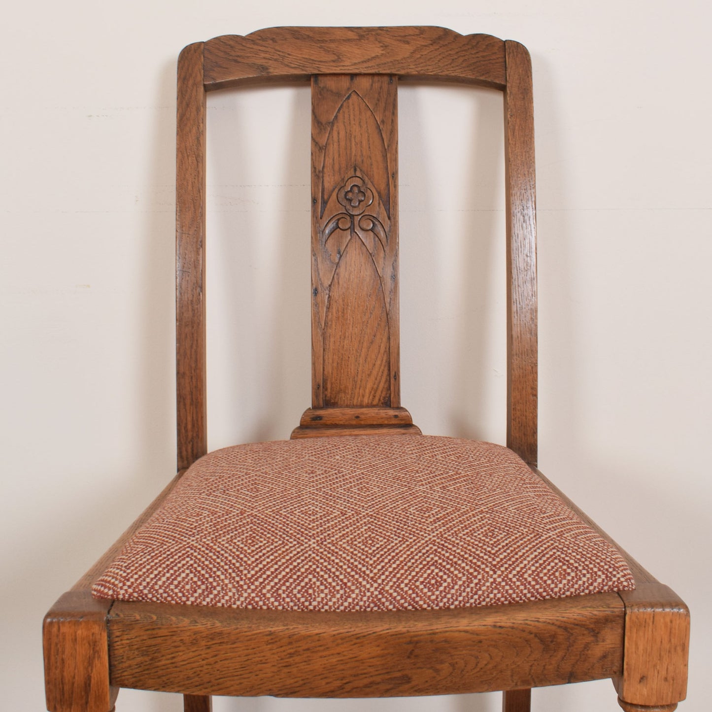 Oak Extending Dining Table with Four Chairs