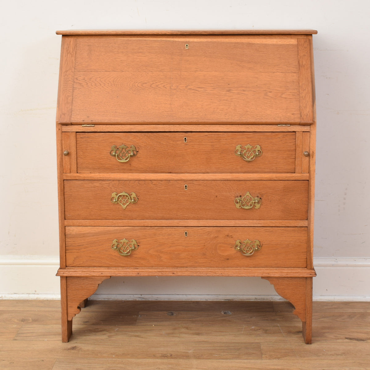 Oak Bureau