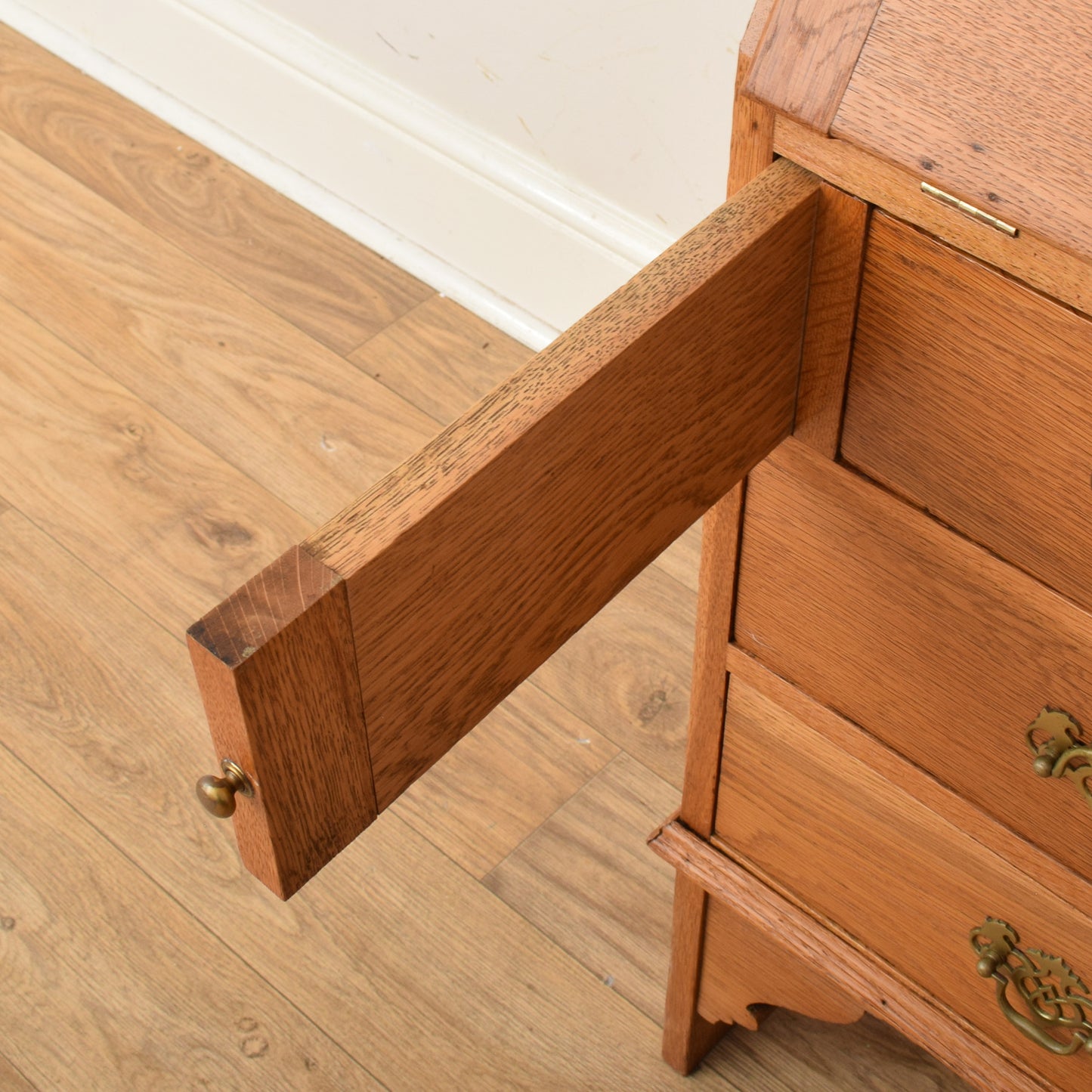 Oak Bureau