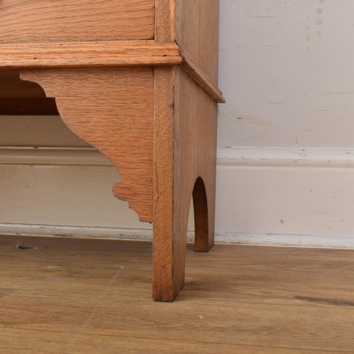 Oak Bureau
