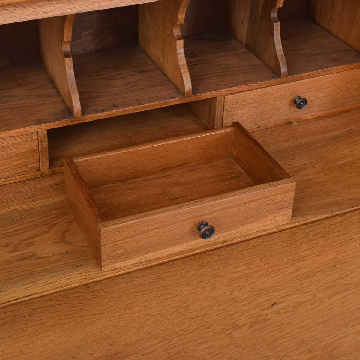 Oak Bureau