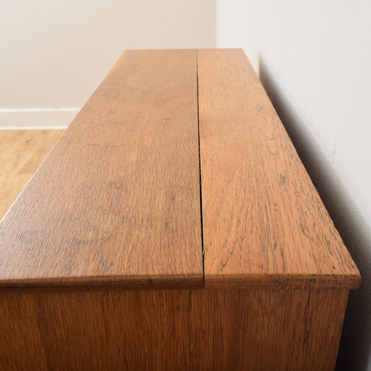 Oak Bureau