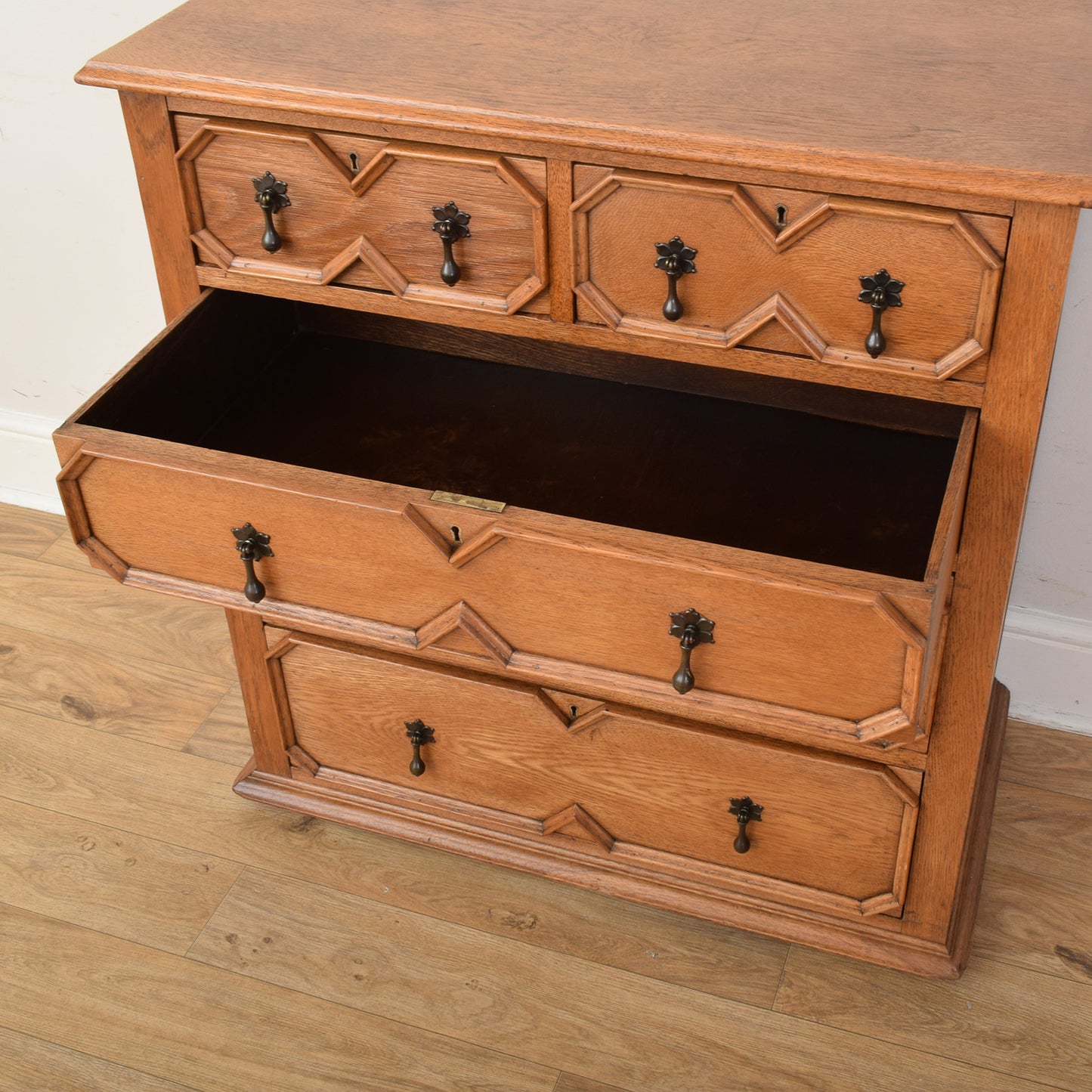 Oak Chest Of Drawers