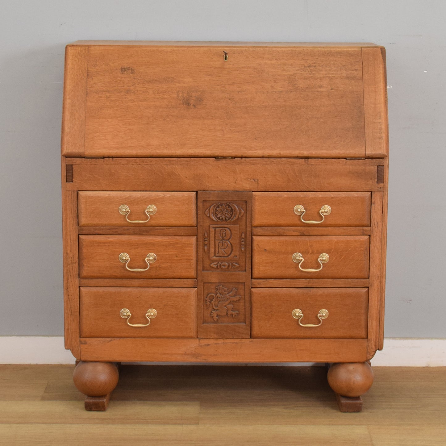 Oak Art-Deco Style Bureau