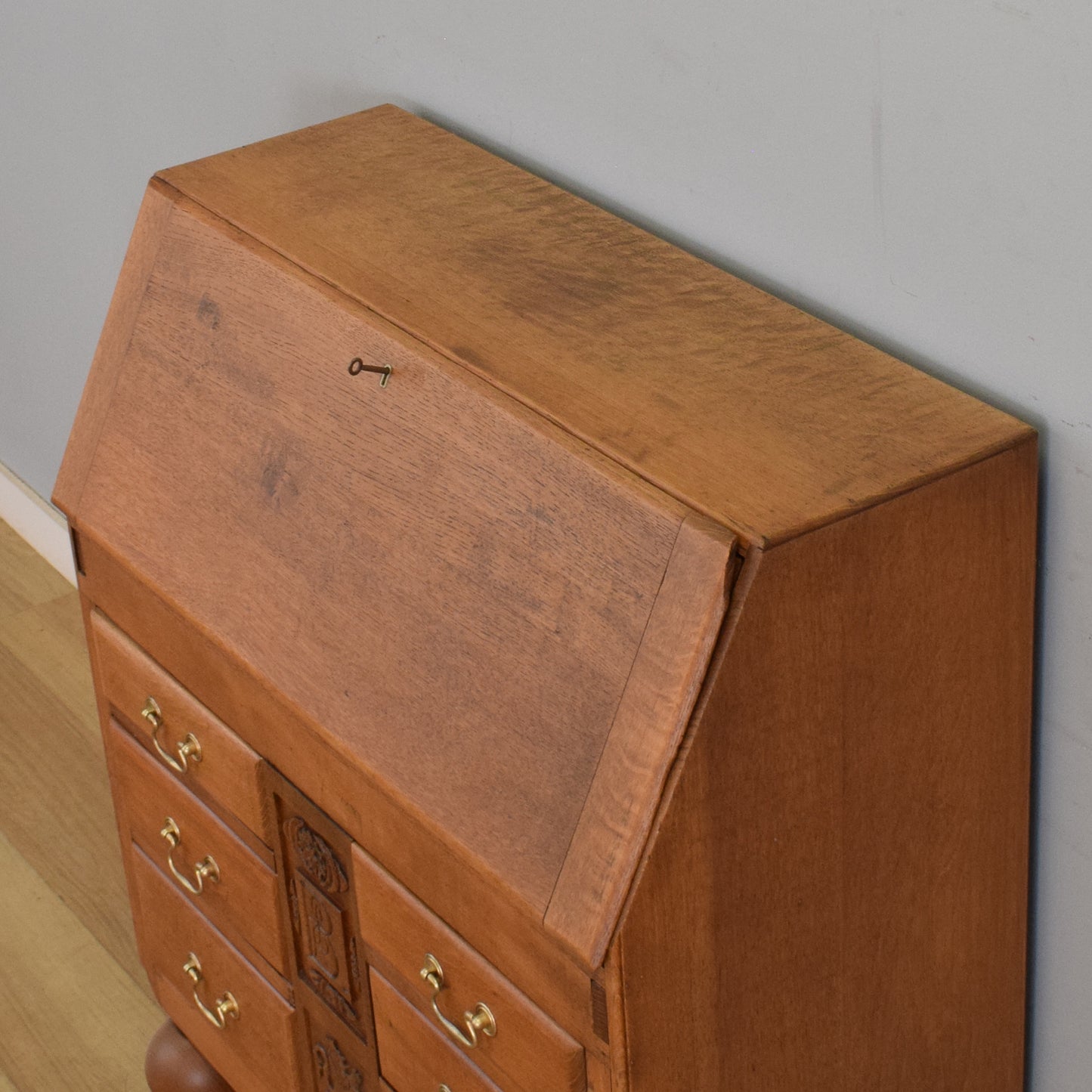 Oak Art-Deco Style Bureau