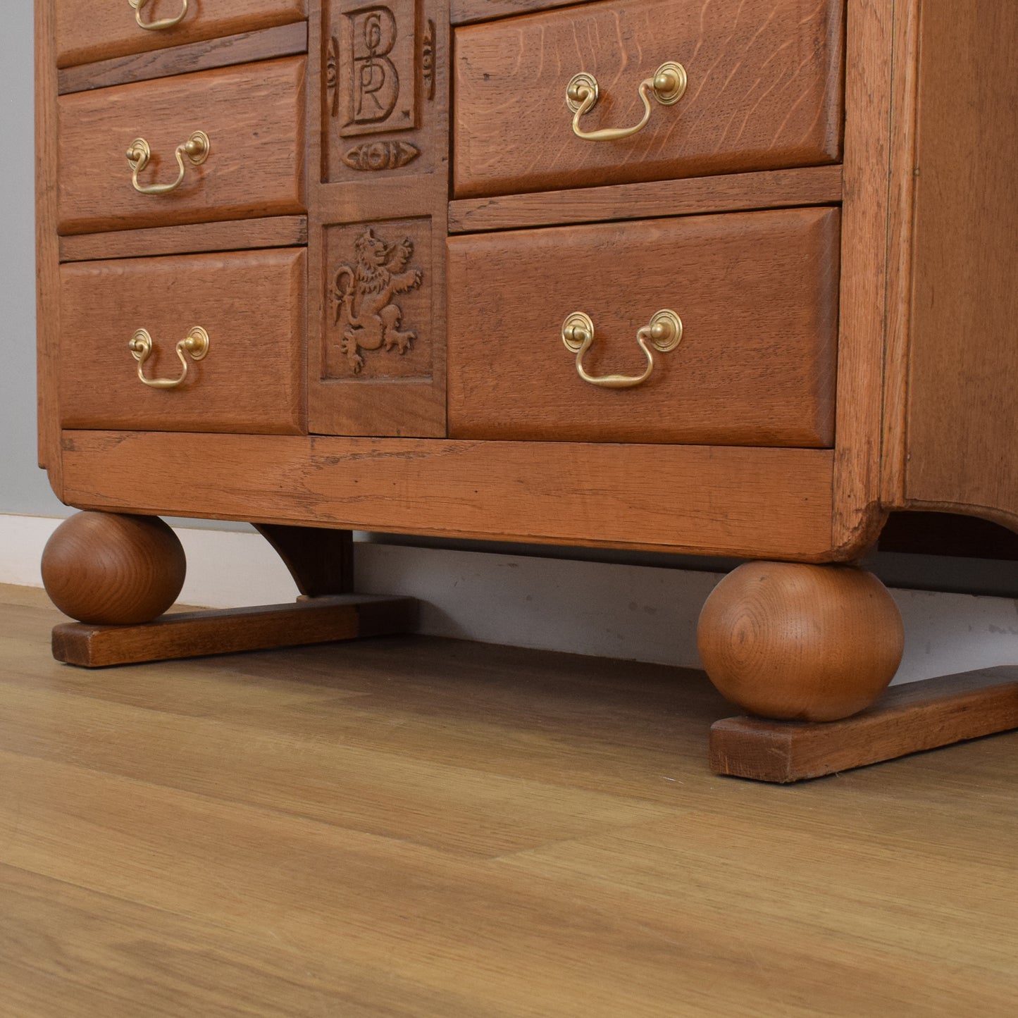 Oak Art-Deco Style Bureau