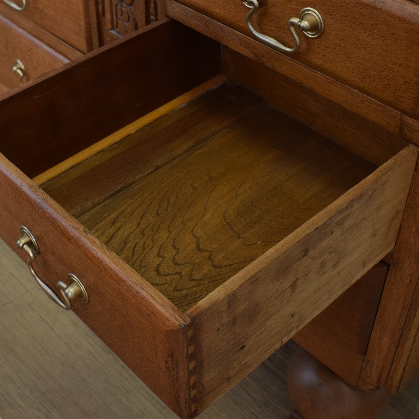 Oak Art-Deco Style Bureau
