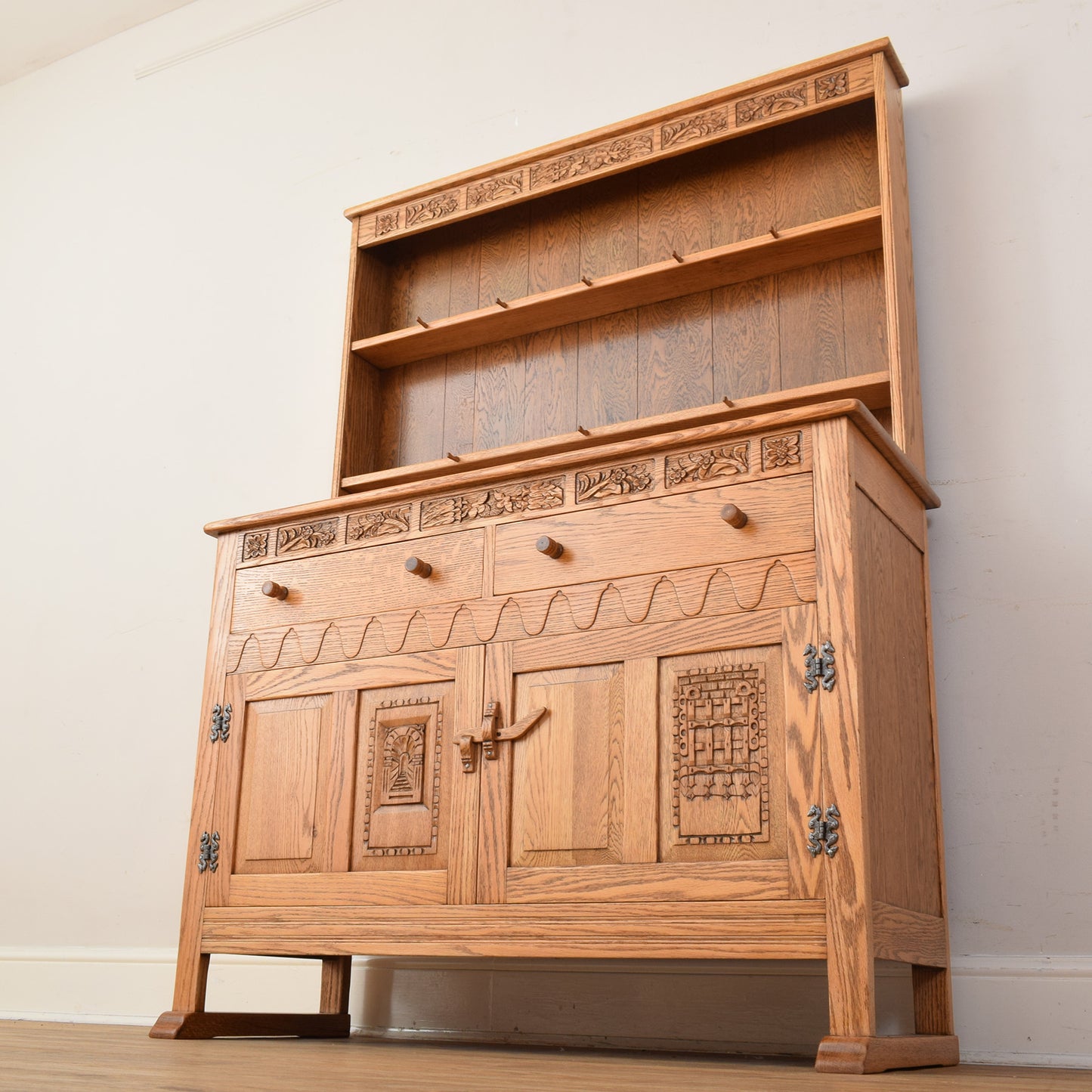 Webber Dresser
