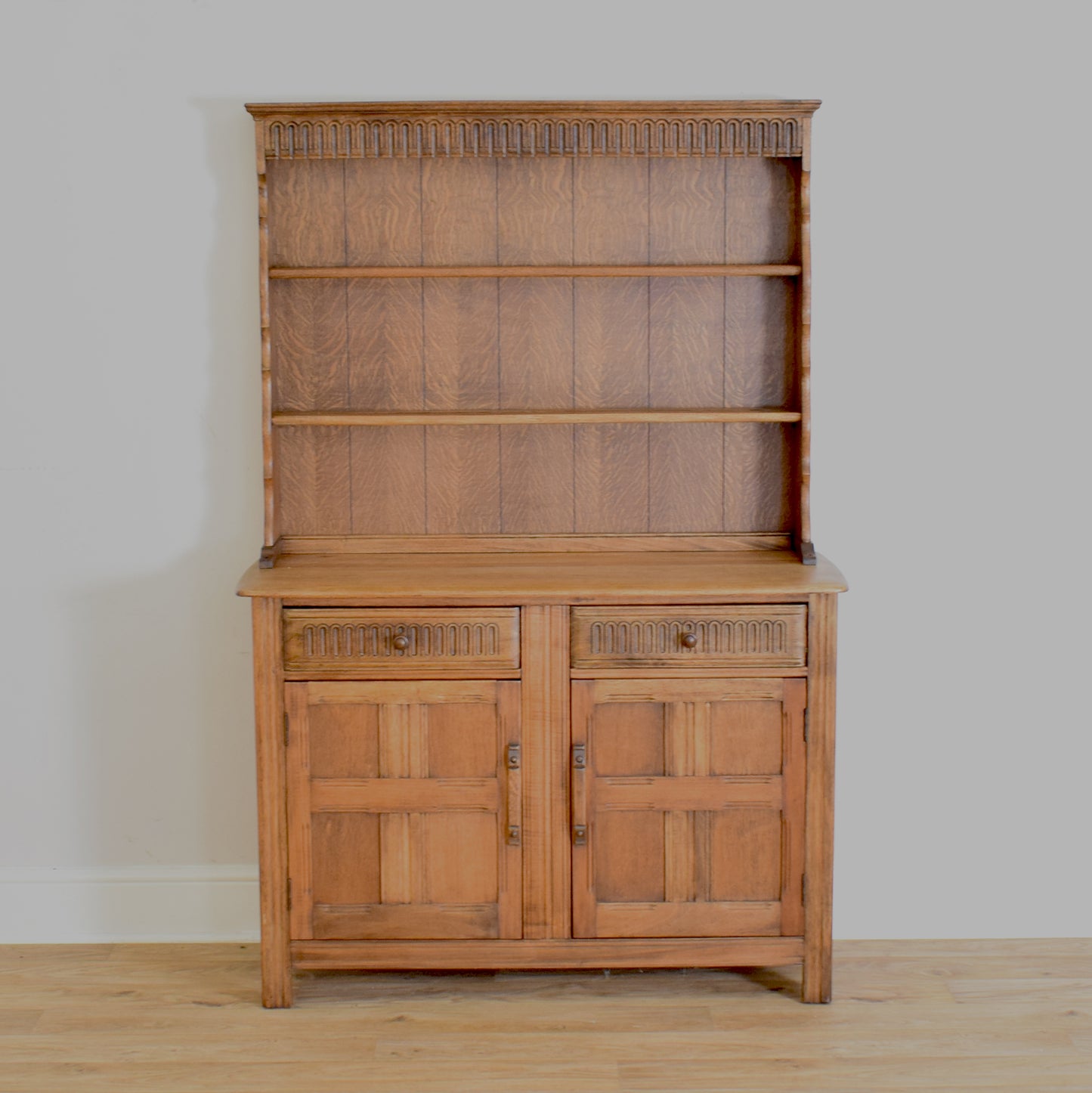 Priory Dresser