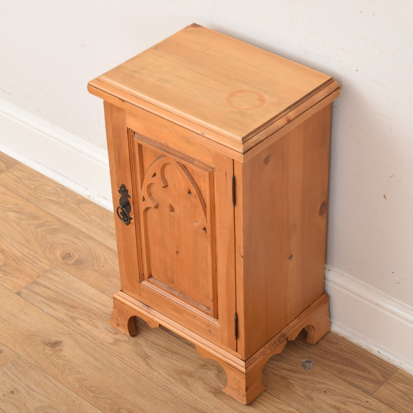 Pine Bedside