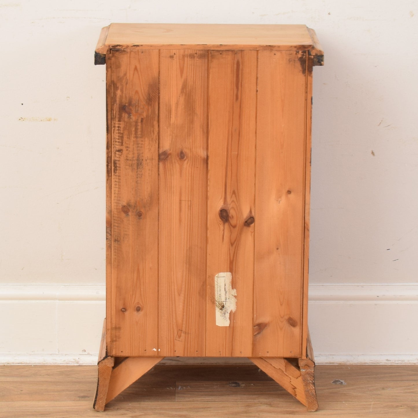 Pine Bedside