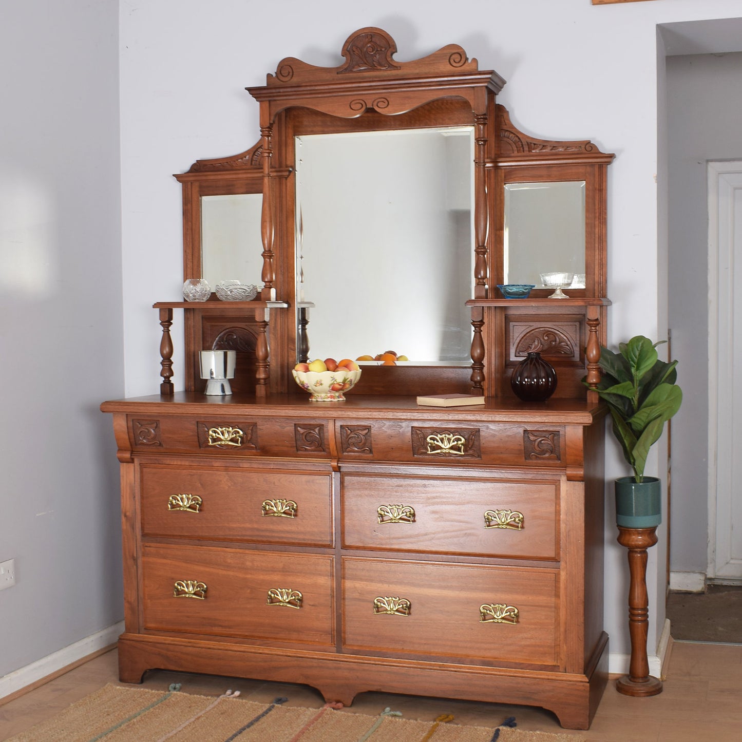 Mahogany Mirror-Back Sideboard