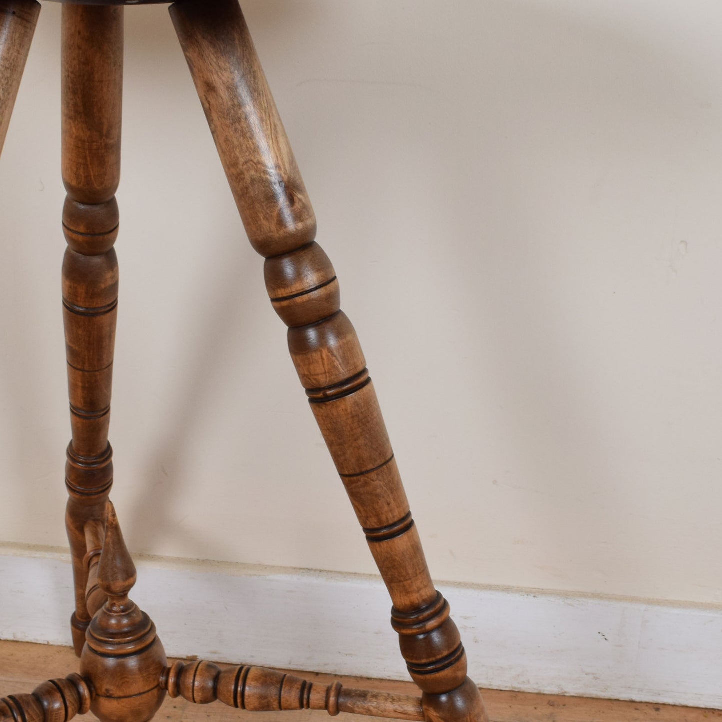 Carved Sheesham Side Table