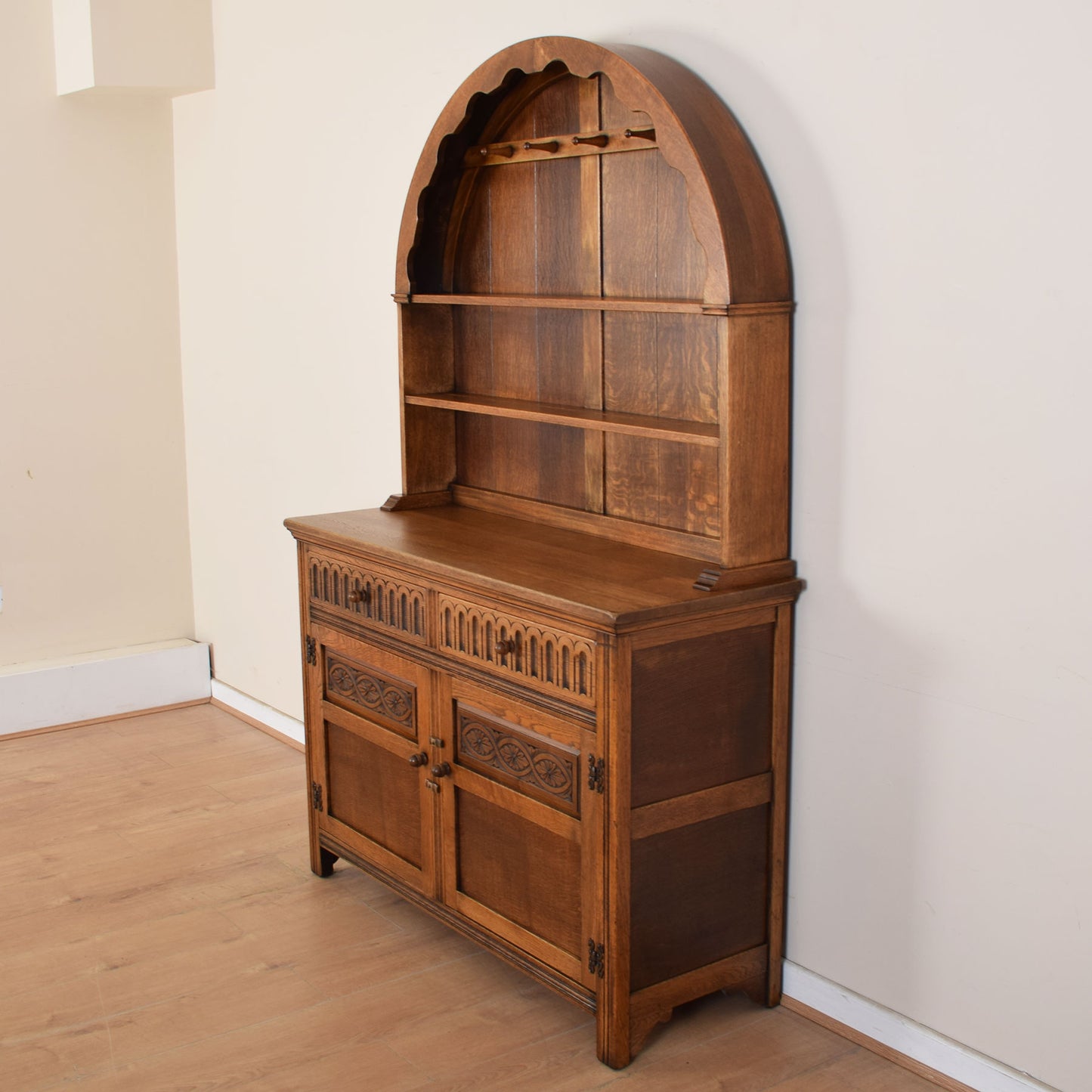 Dome Top Welsh Dresser