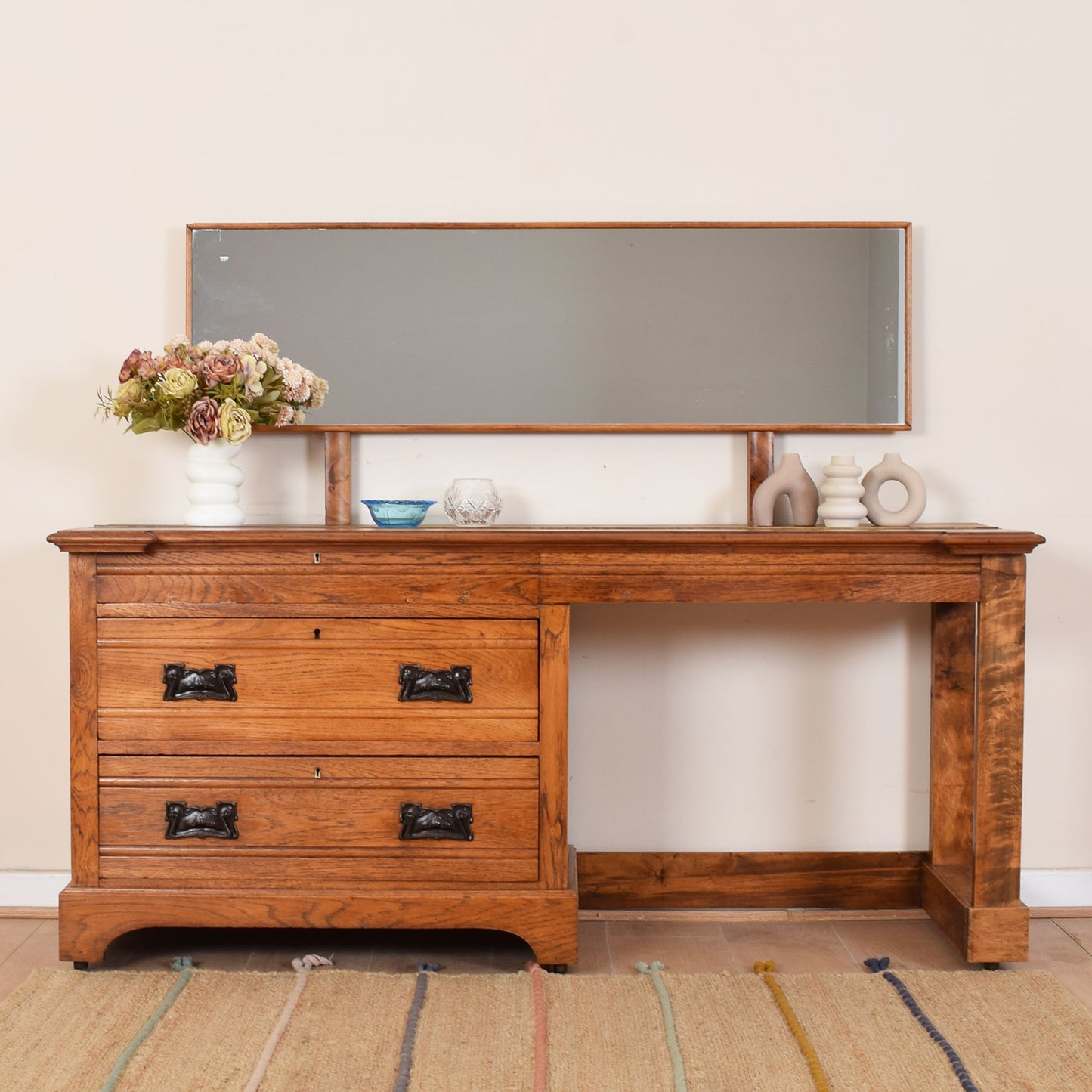 Arts and Crafts Dressing Table.
