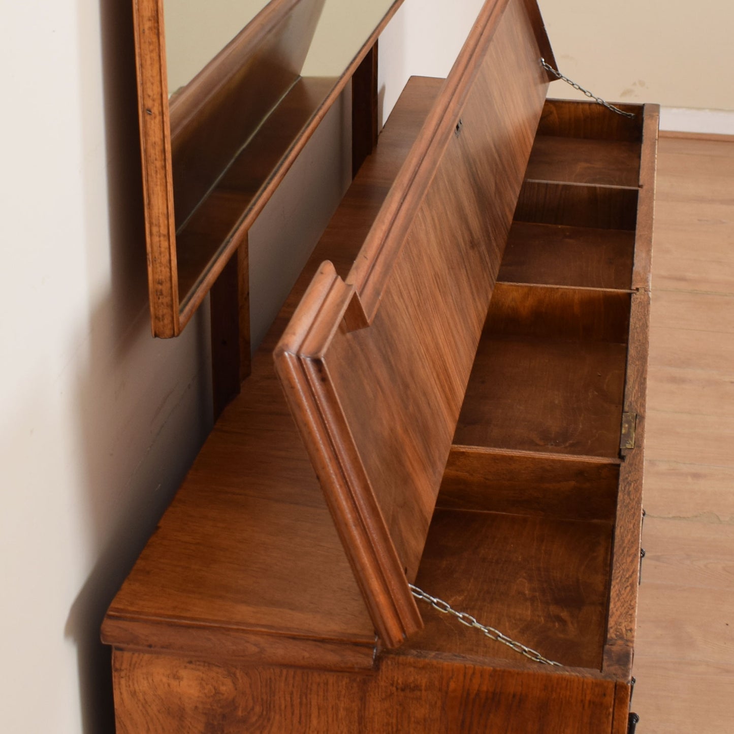 Arts and Crafts Dressing Table.