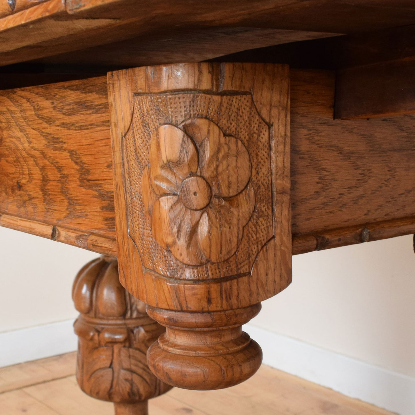 Carved Oak Draw Leaf Table and Four