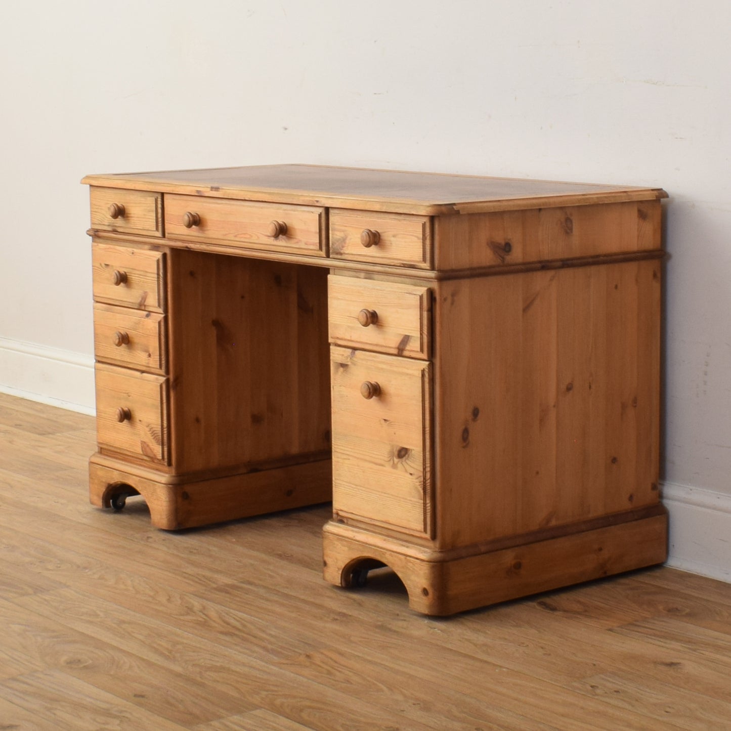 Pine Desk