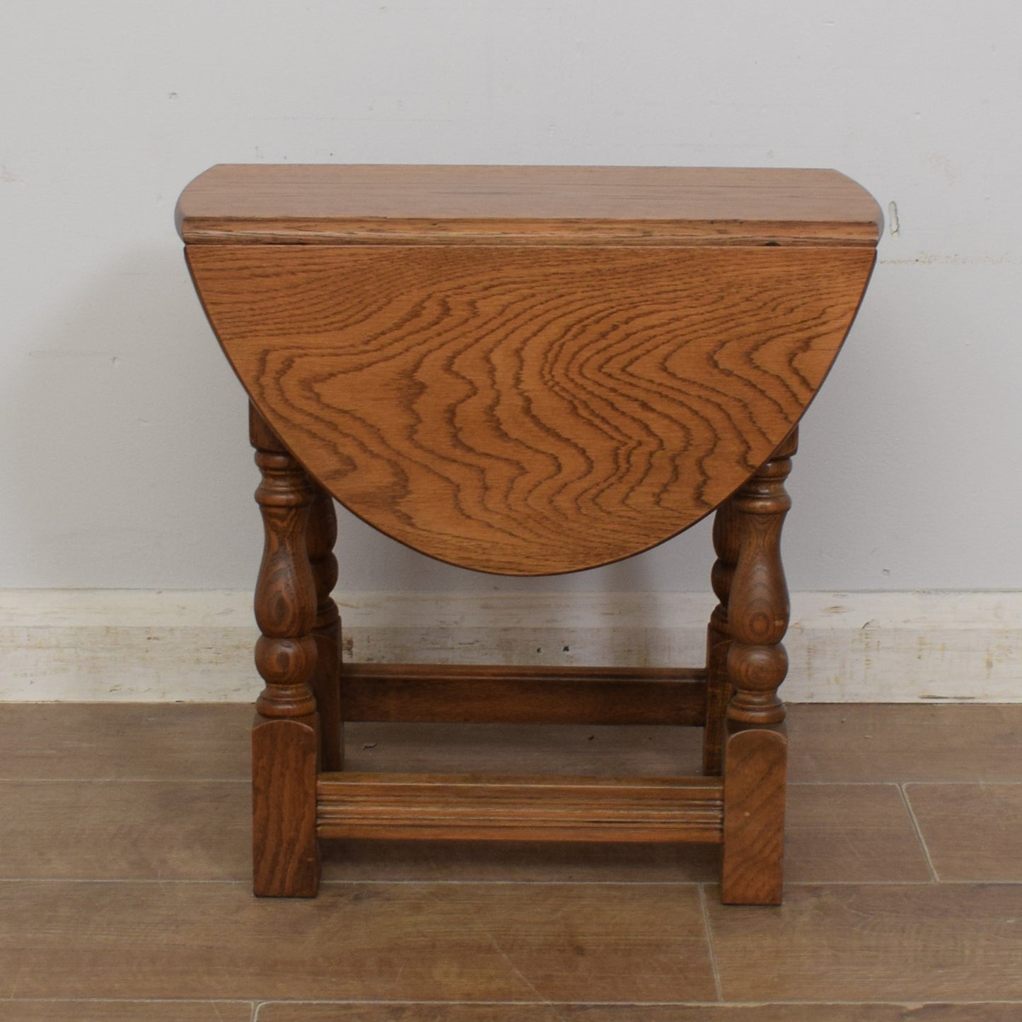 Oak Swivel-Top Table