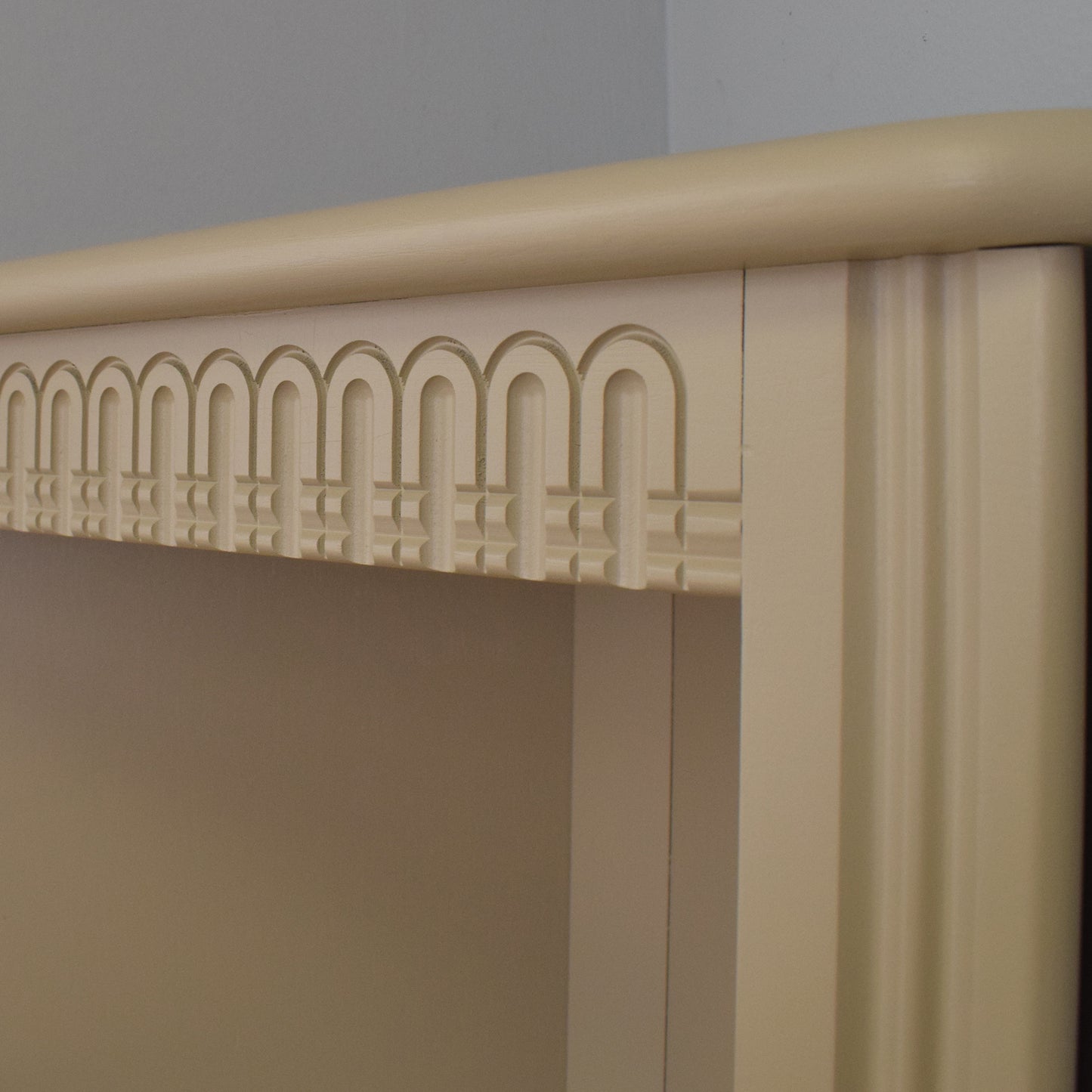 Painted Corner Unit