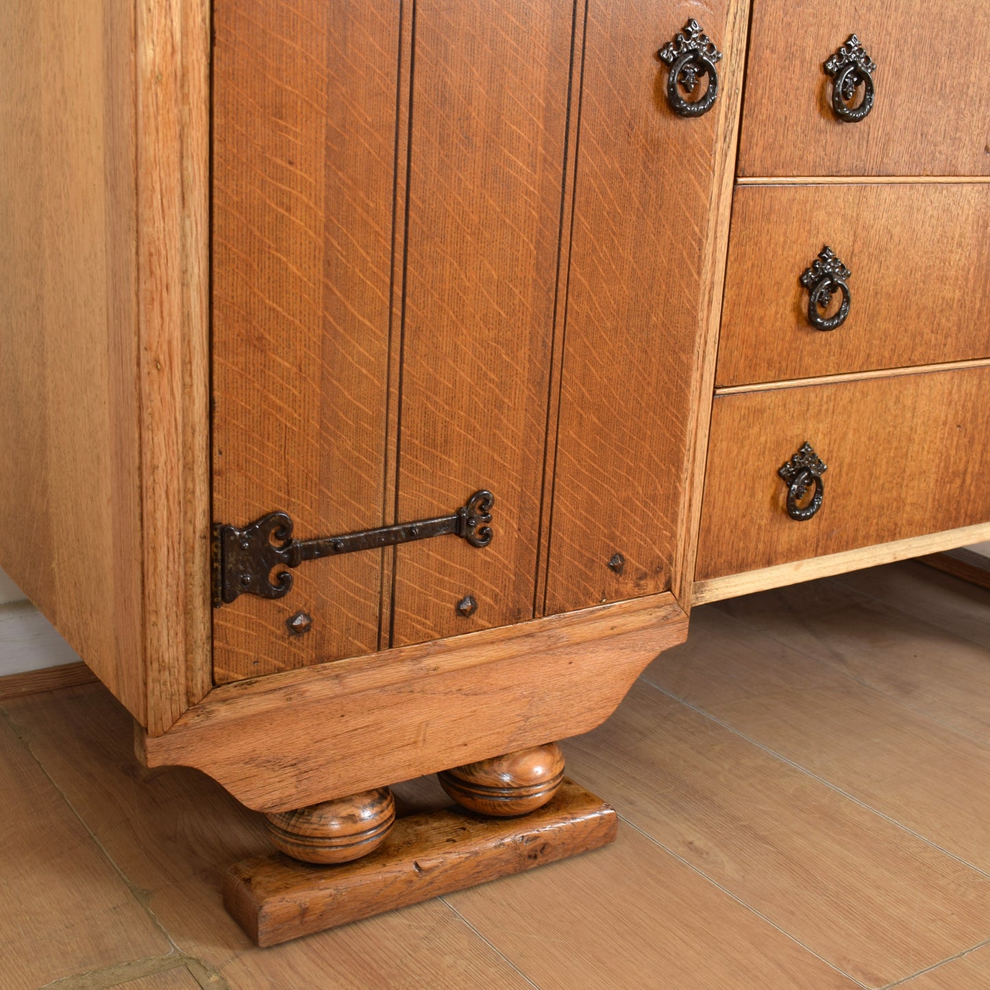 Vintage Art-Deco Style Sideboard