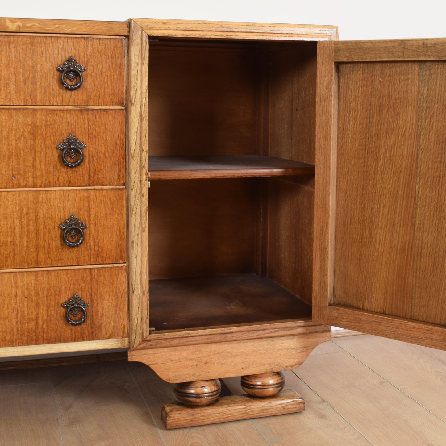 Vintage Art-Deco Style Sideboard