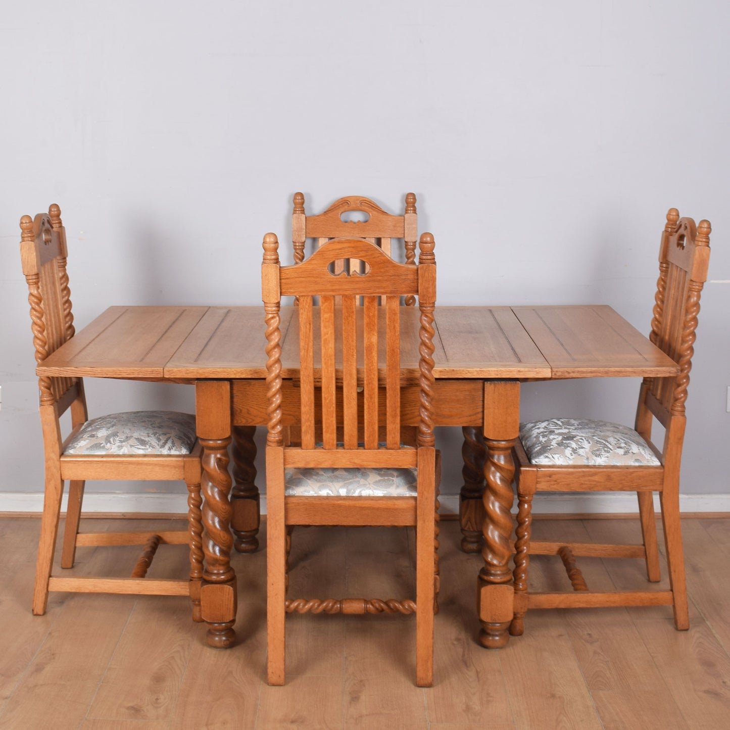 Barley Twist Dining Table with Four Chairs