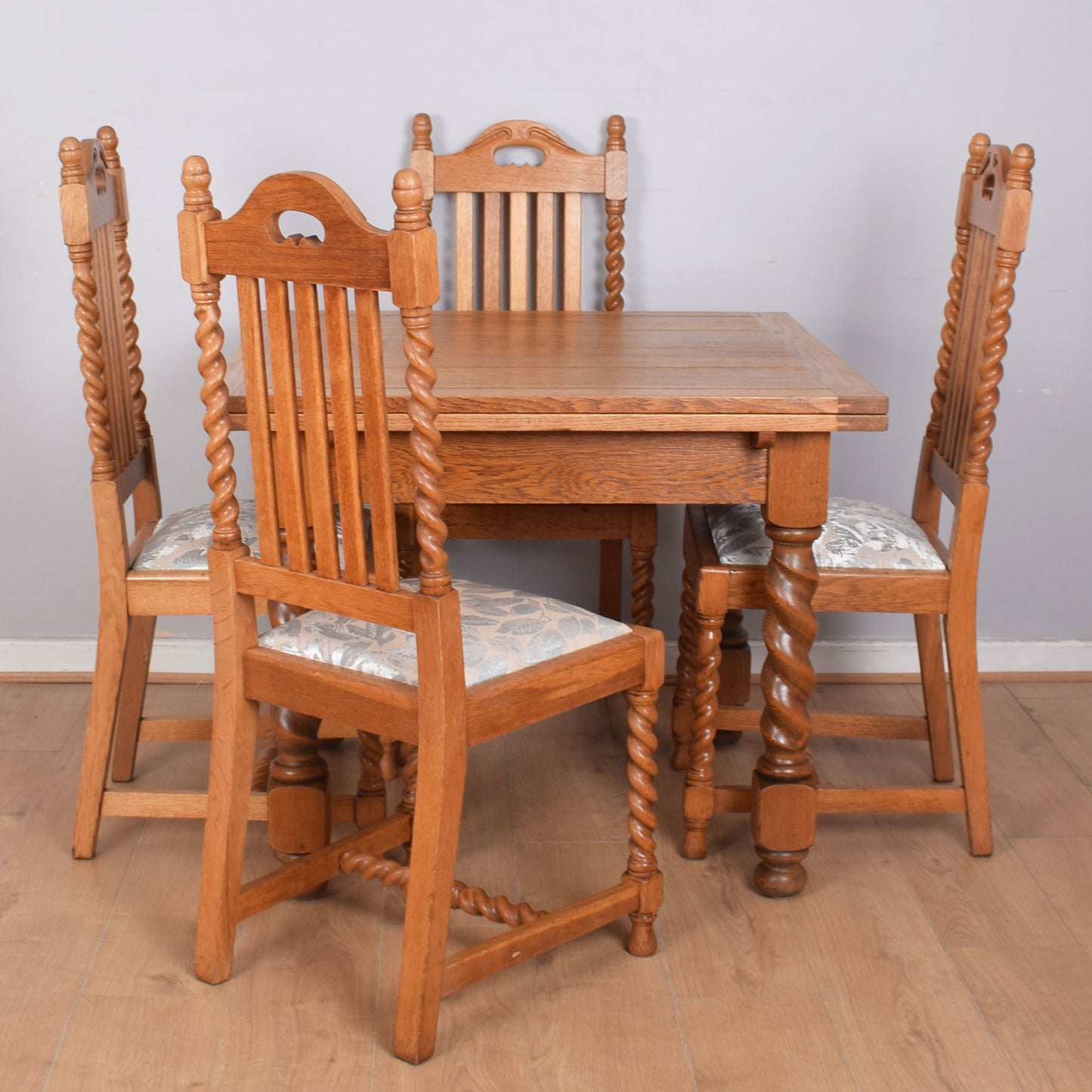 Barley Twist Dining Table with Four Chairs