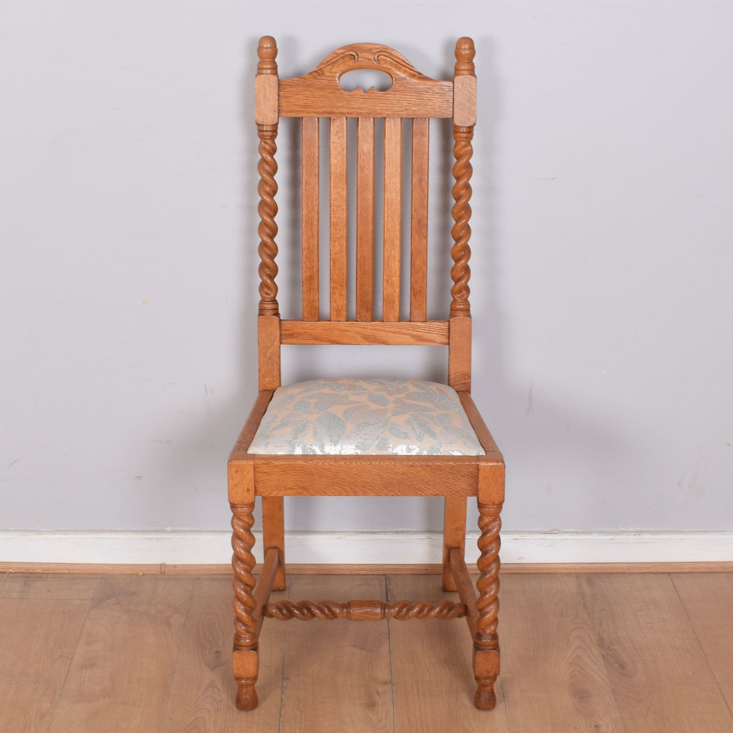 Barley Twist Dining Table with Four Chairs