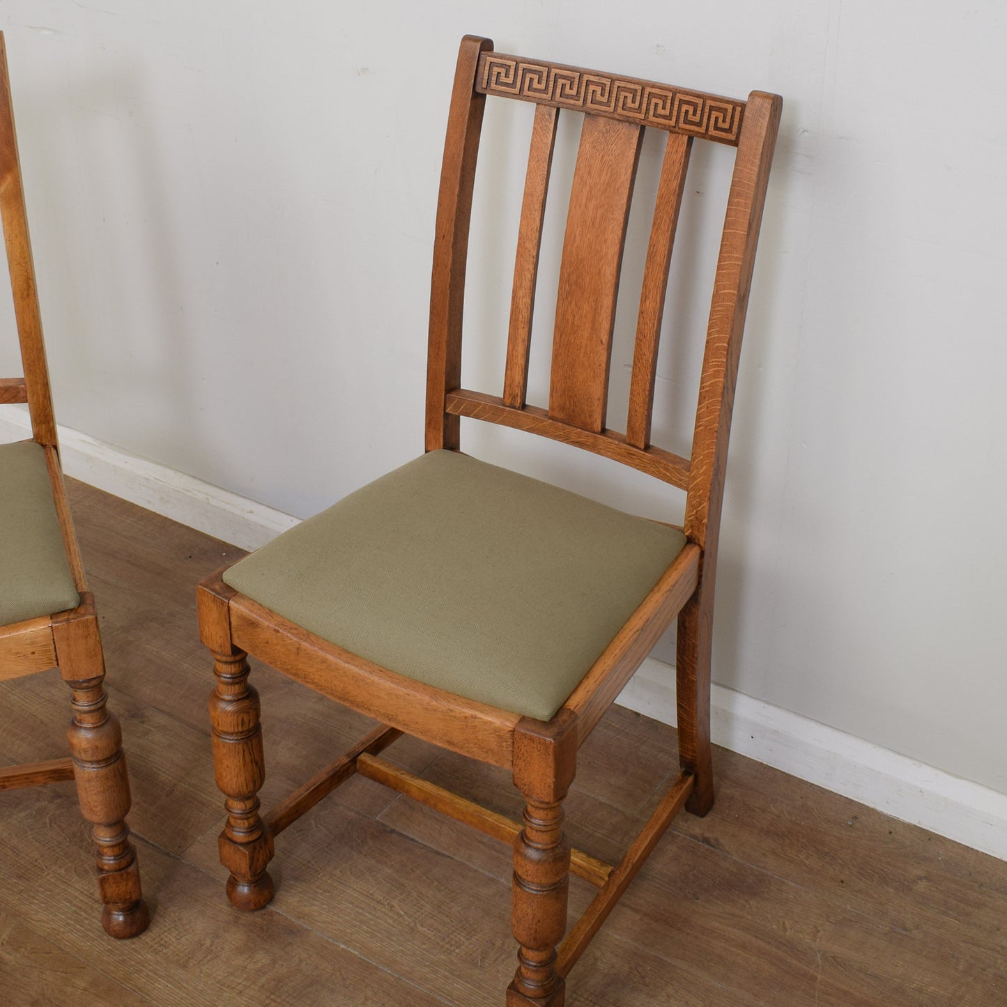 Vintage Oak Draw Leaf Table And Four Chairs